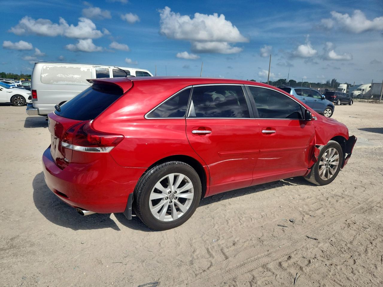 2013 Toyota Venza Xle Red vin: 4T3ZA3BB5DU068509