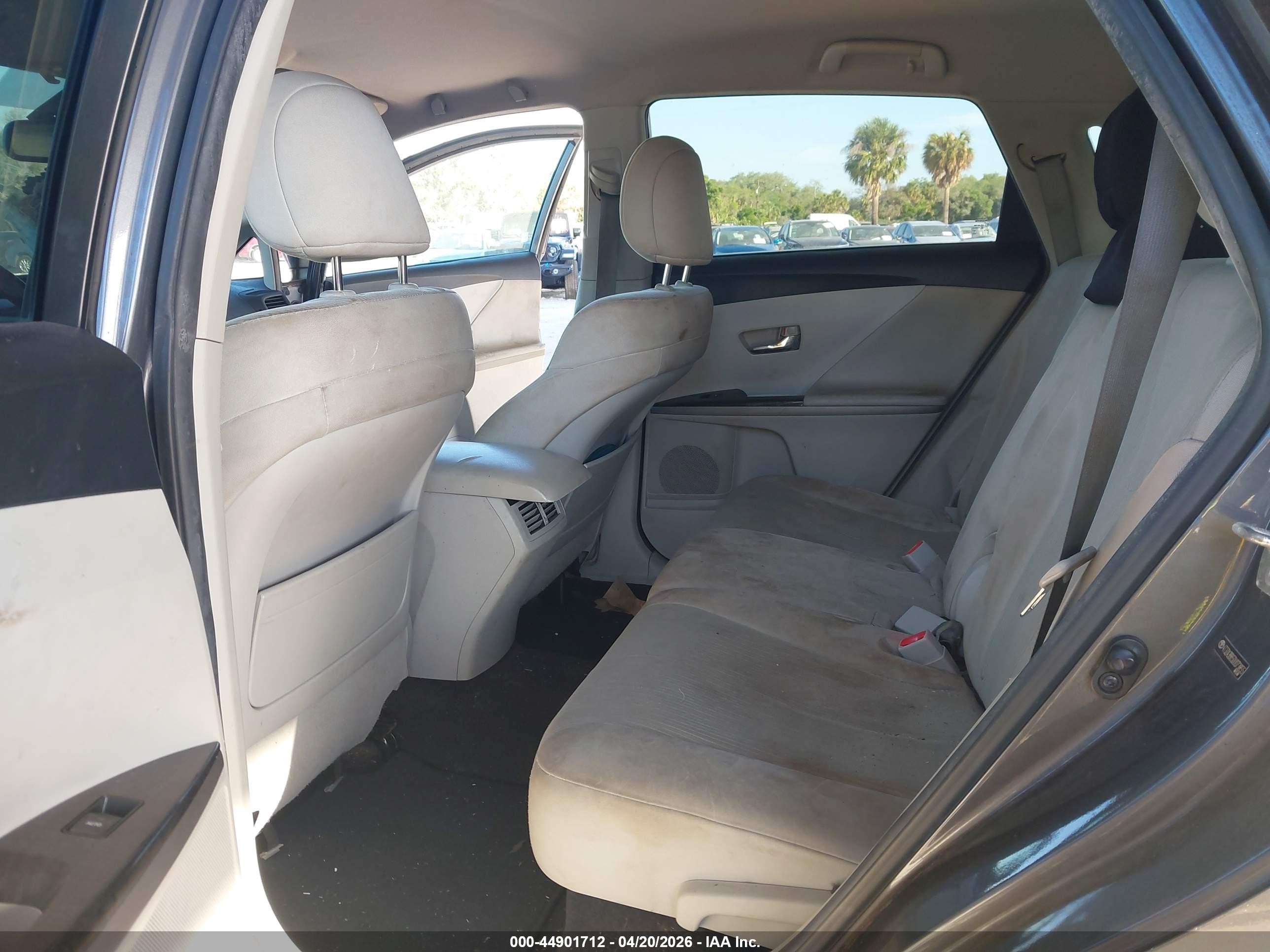2013 Toyota Venza Le Серый vin: 4T3ZA3BB5DU073855