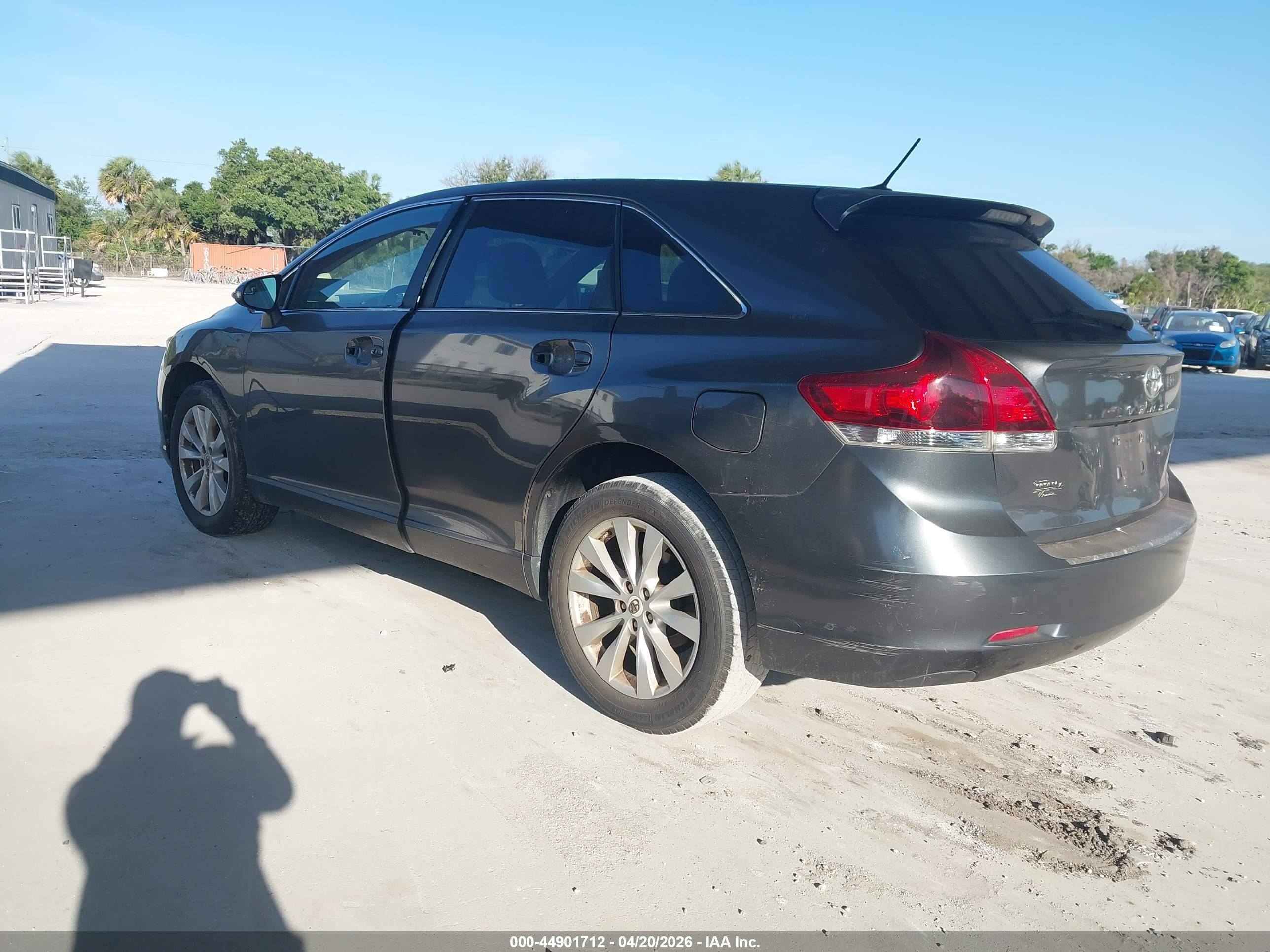 2013 Toyota Venza Le Серый vin: 4T3ZA3BB5DU073855