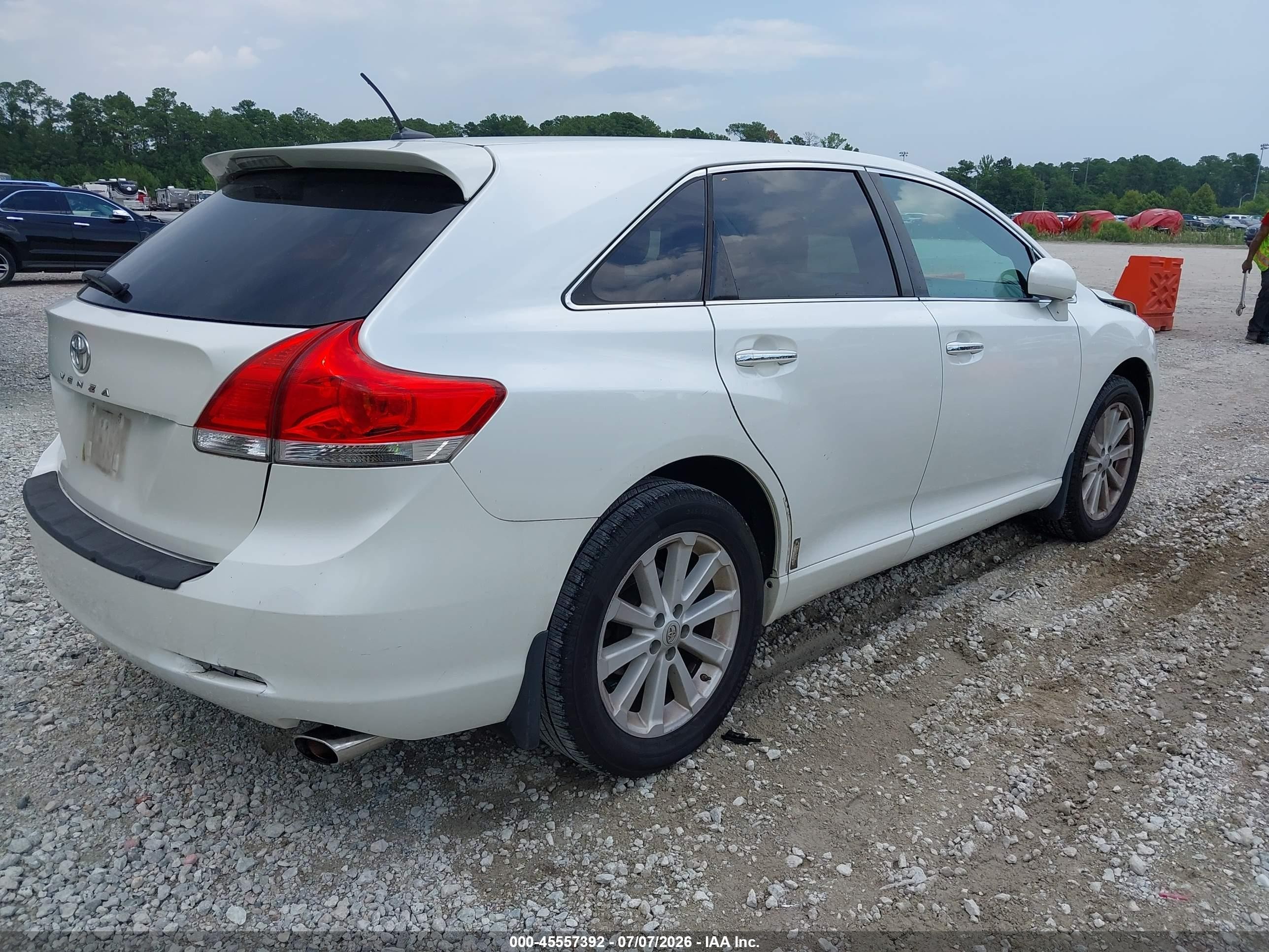 2011 Toyota Venza   White vin: 4T3ZA3BB6BU052526