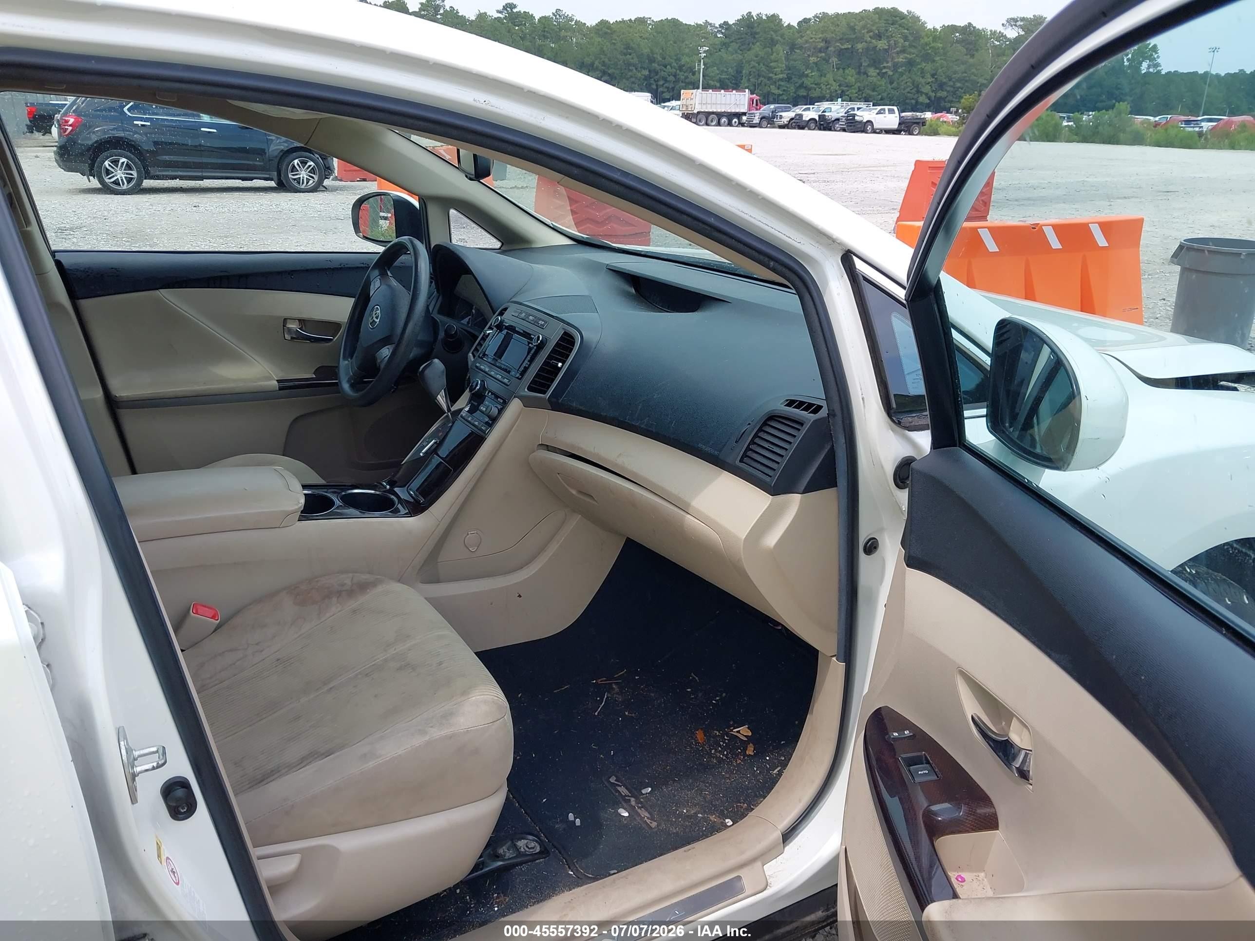 2011 Toyota Venza   White vin: 4T3ZA3BB6BU052526