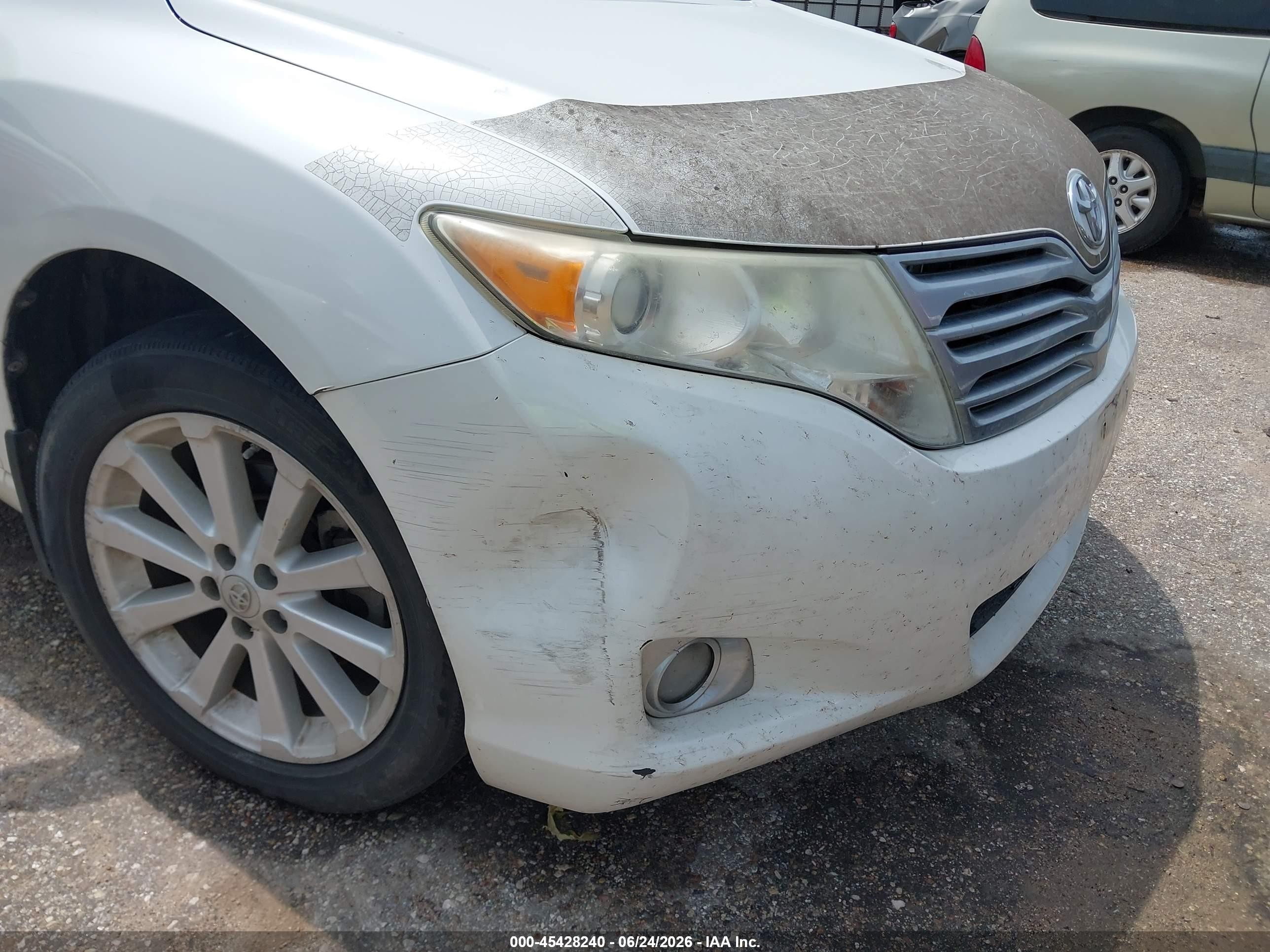 2012 Toyota Venza Le White vin: 4T3ZA3BB6CU055573