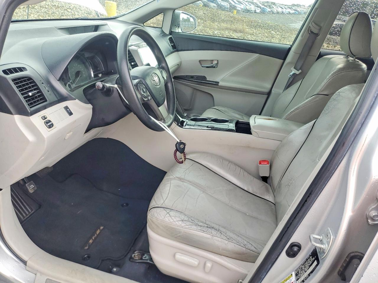 2013 Toyota Venza Le Silver vin: 4T3ZA3BB6DU077686
