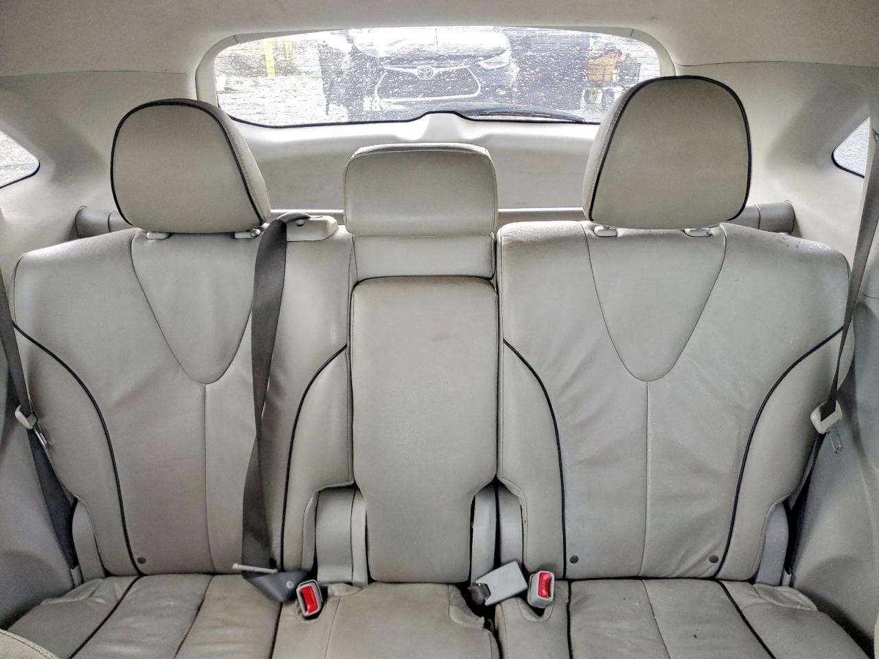 2013 Toyota Venza Le Silver vin: 4T3ZA3BB6DU077686