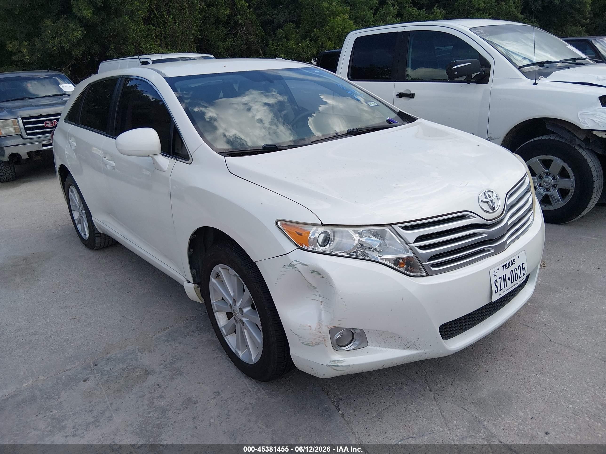 2011 Toyota Venza   White vin: 4T3ZA3BB7BU043852