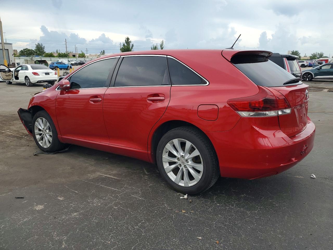 2013 Toyota Venza Le Red vin: 4T3ZA3BB7DU073369