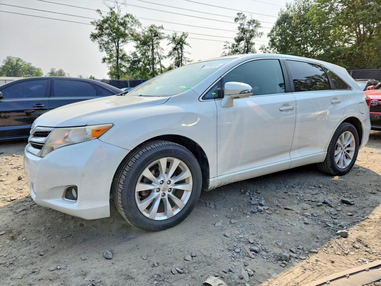 2014 Toyota Venza Le White vin: 4T3ZA3BB7EU086883