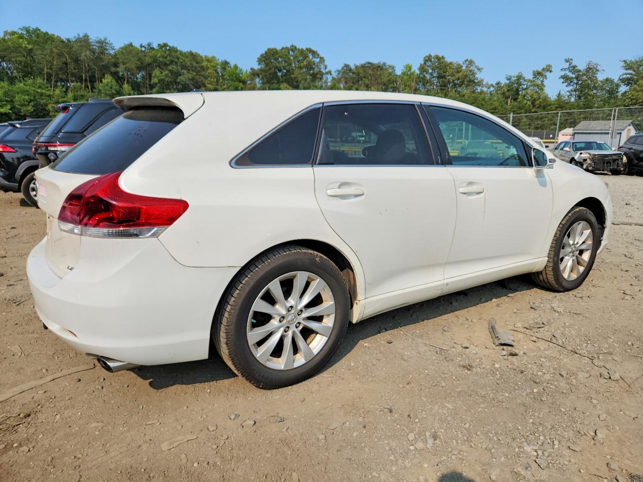 2014 Toyota Venza Le White vin: 4T3ZA3BB7EU086883