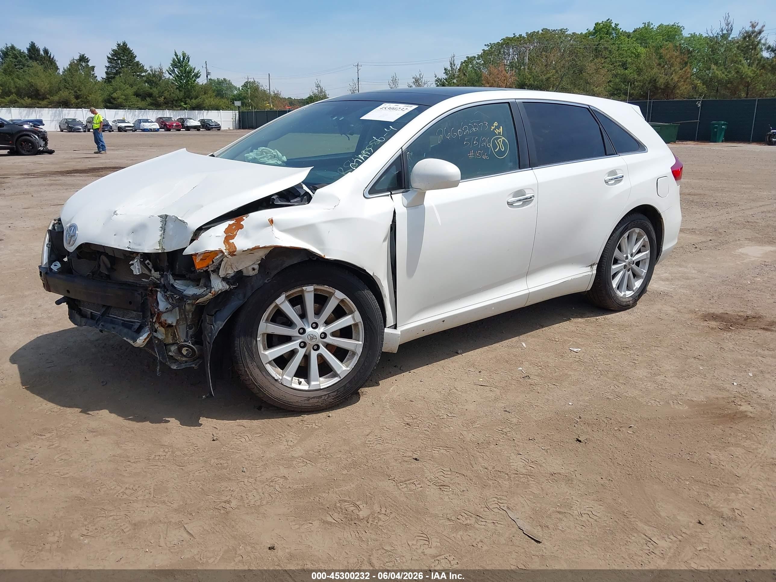 2010 Toyota Venza   Белый vin: 4T3ZA3BB8AU022233