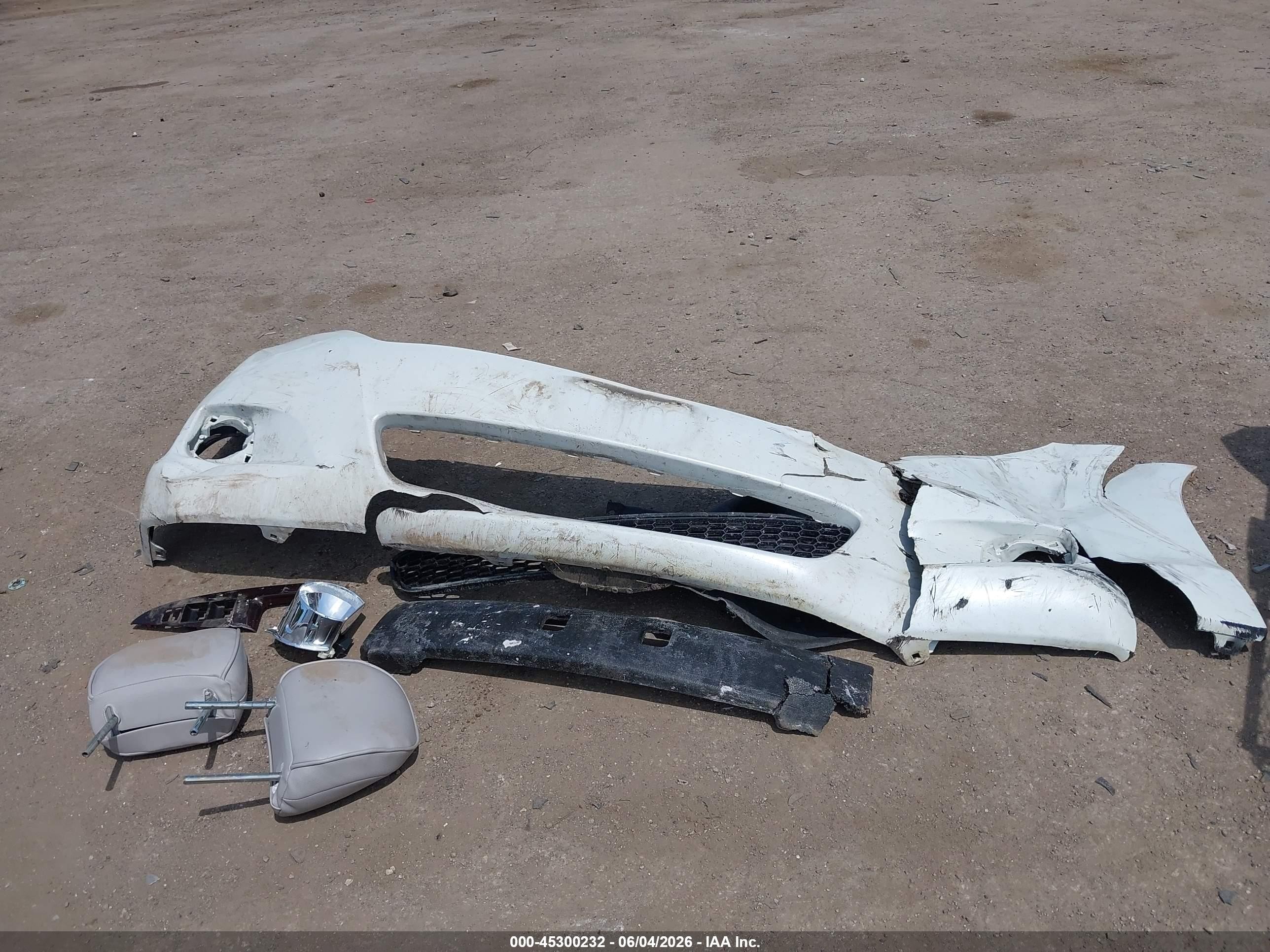 2010 Toyota Venza   Белый vin: 4T3ZA3BB8AU022233
