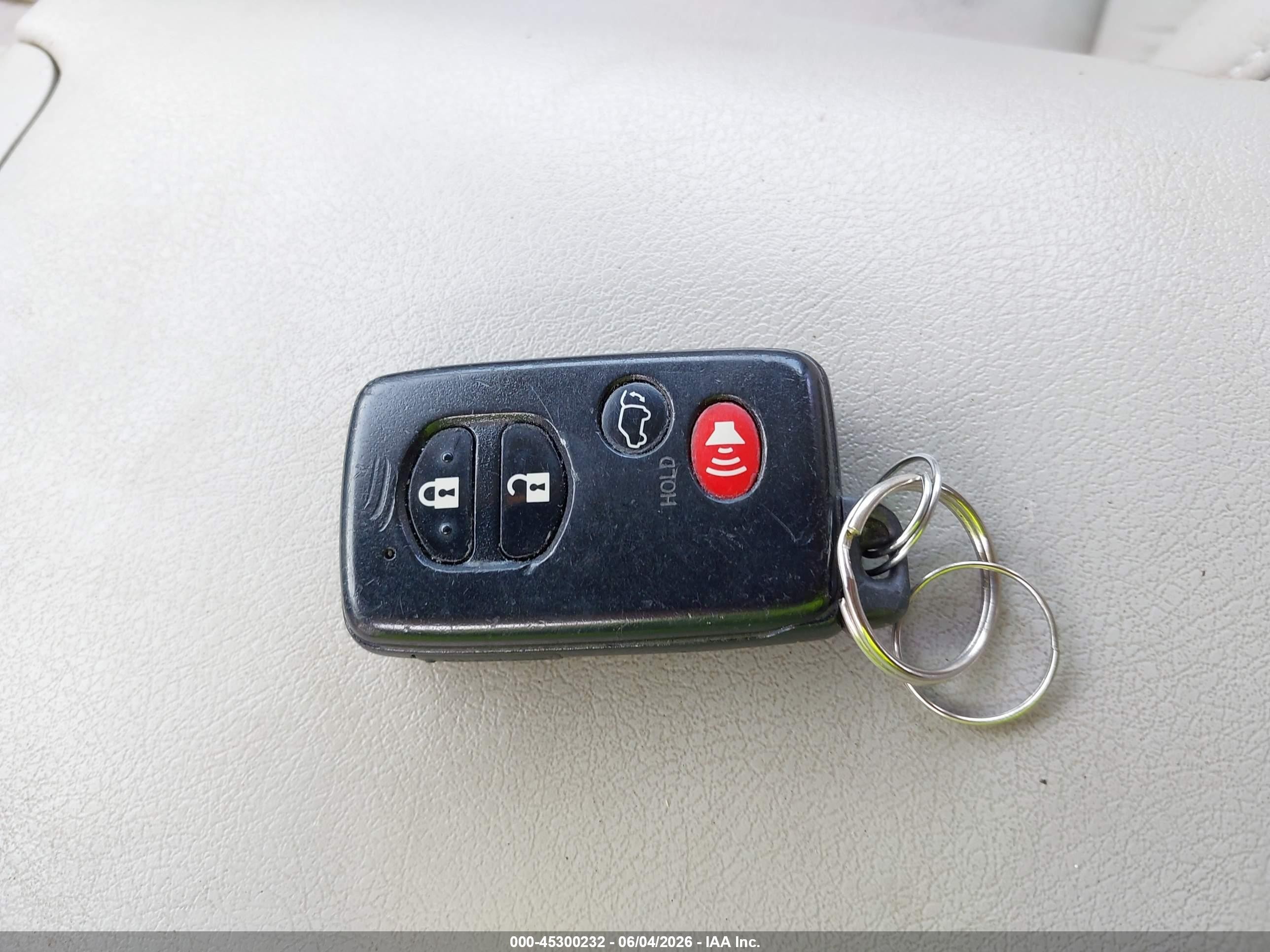 2010 Toyota Venza   Белый vin: 4T3ZA3BB8AU022233