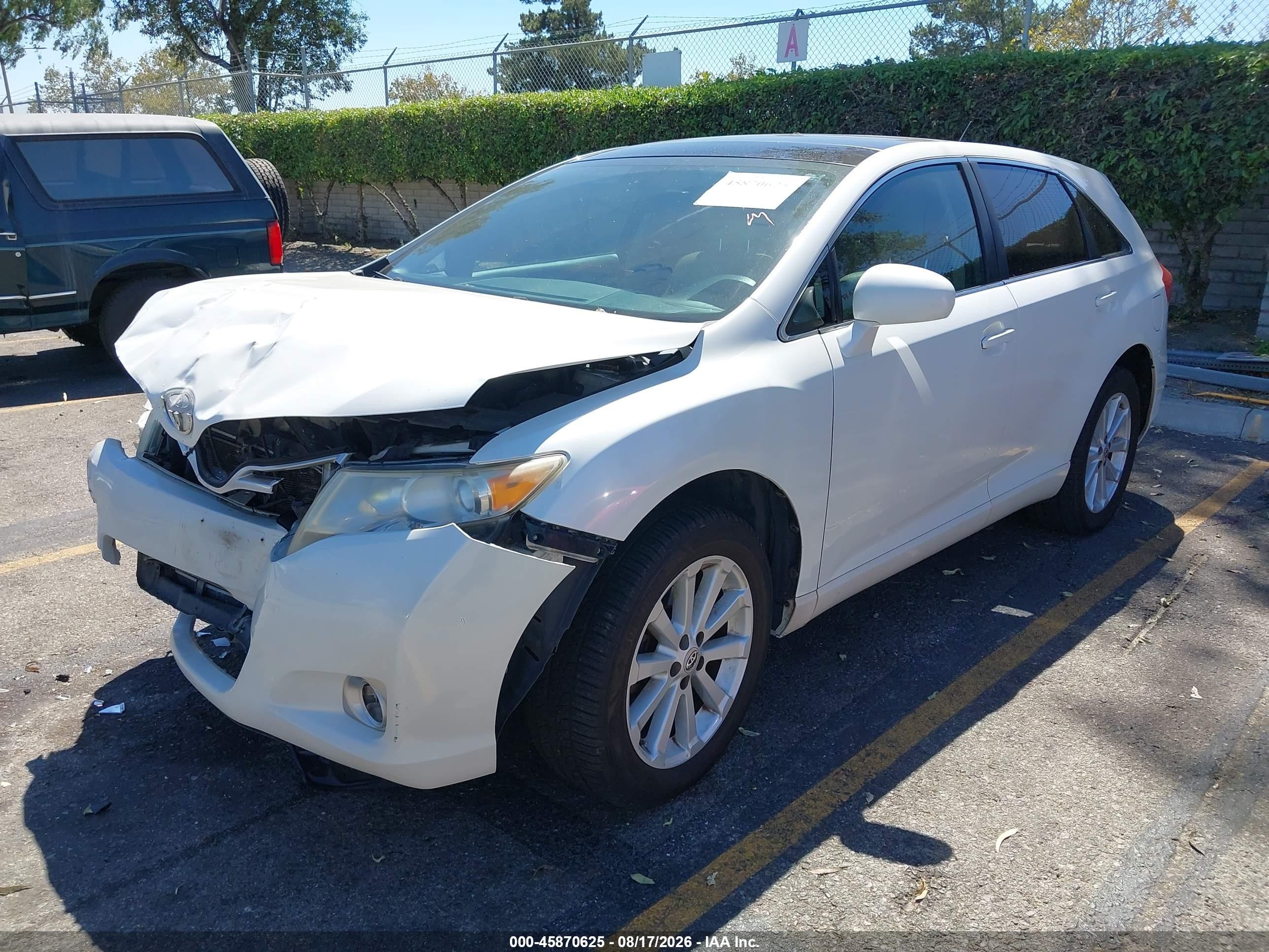 2010 Toyota Venza   White vin: 4T3ZA3BB8AU029702