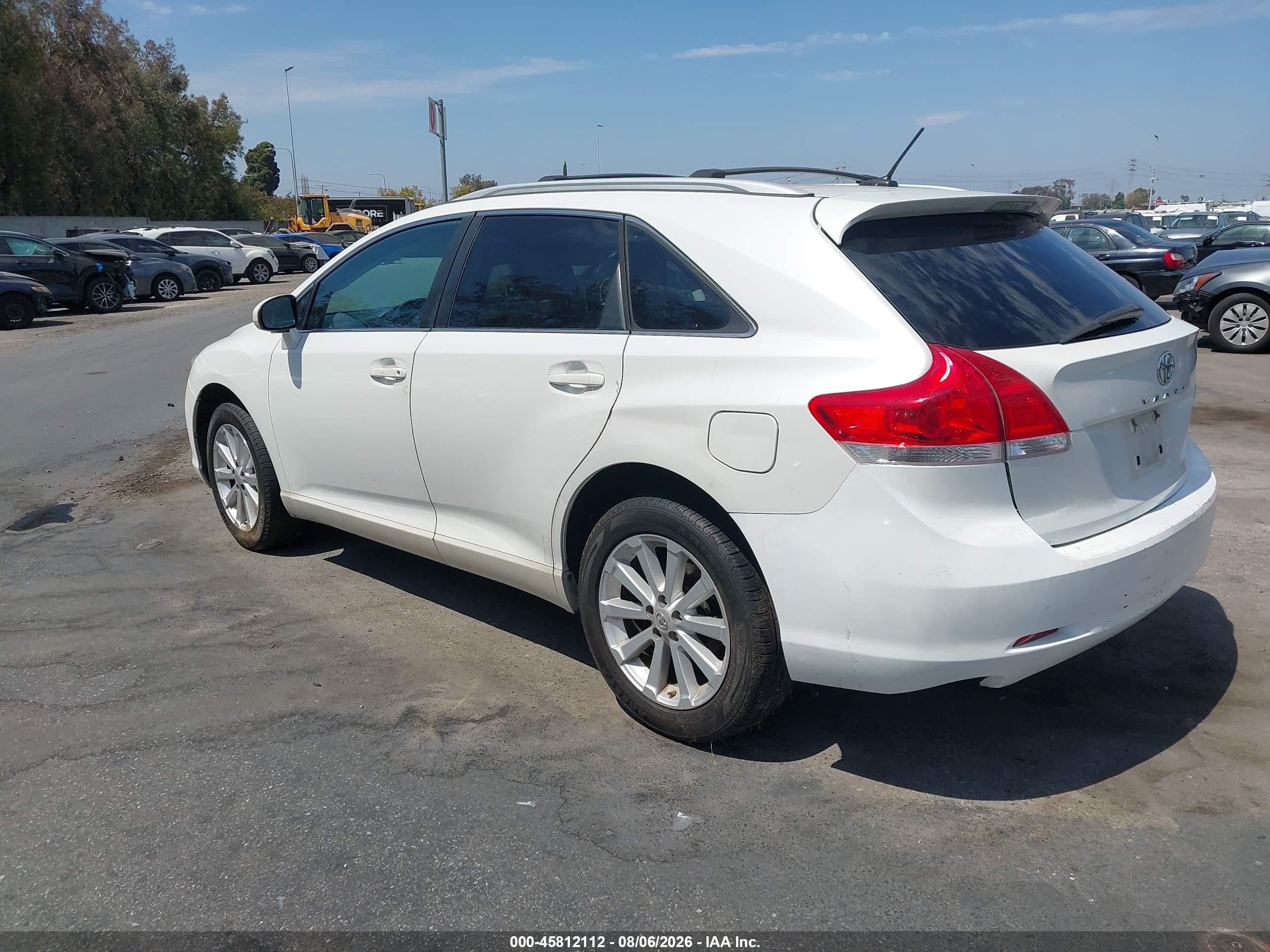 2010 Toyota Venza   White vin: 4T3ZA3BB8AU030249