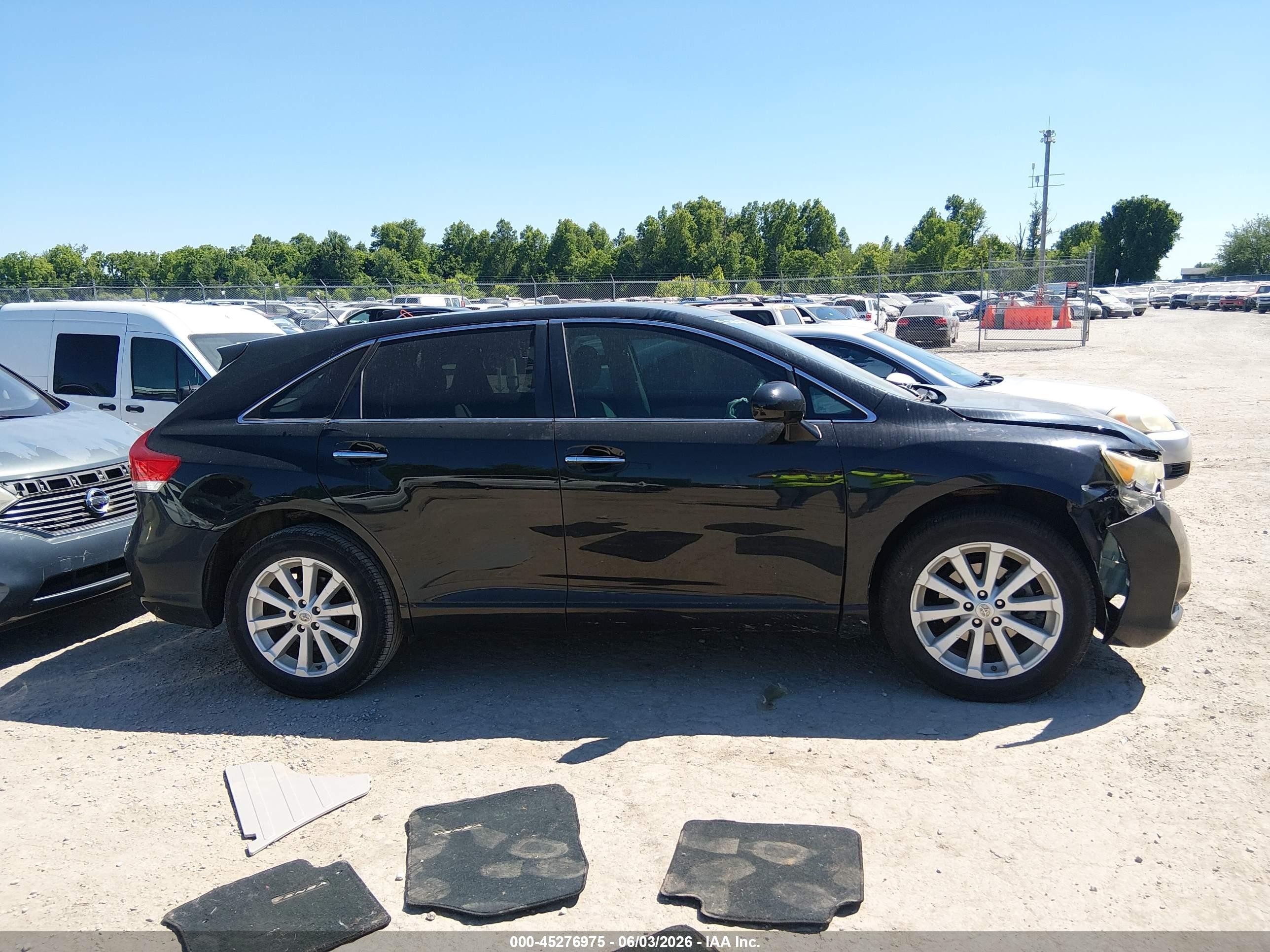 2011 Toyota Venza   Black vin: 4T3ZA3BB8BU045092