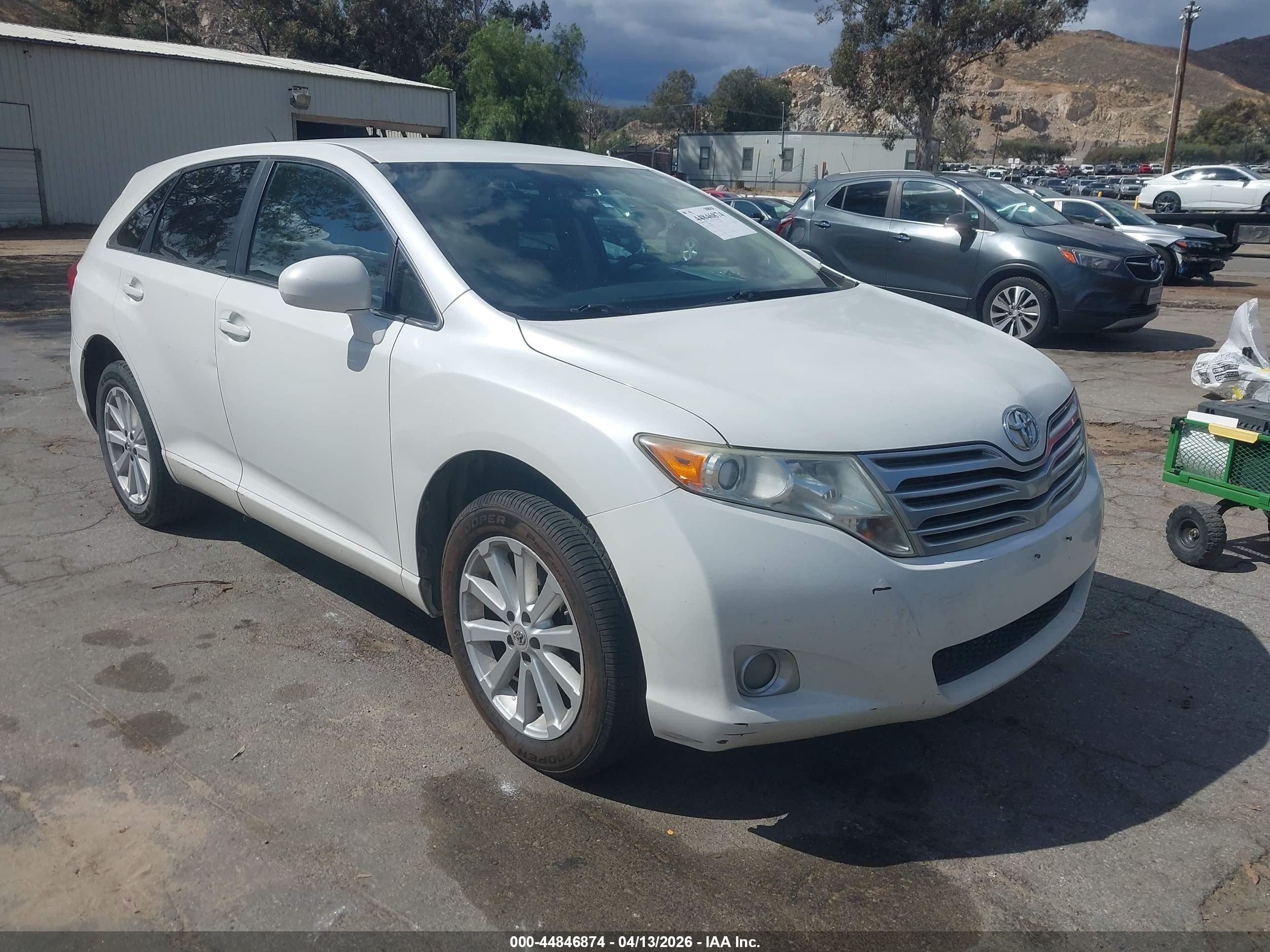 2011 Toyota Venza   White vin: 4T3ZA3BB8BU052074