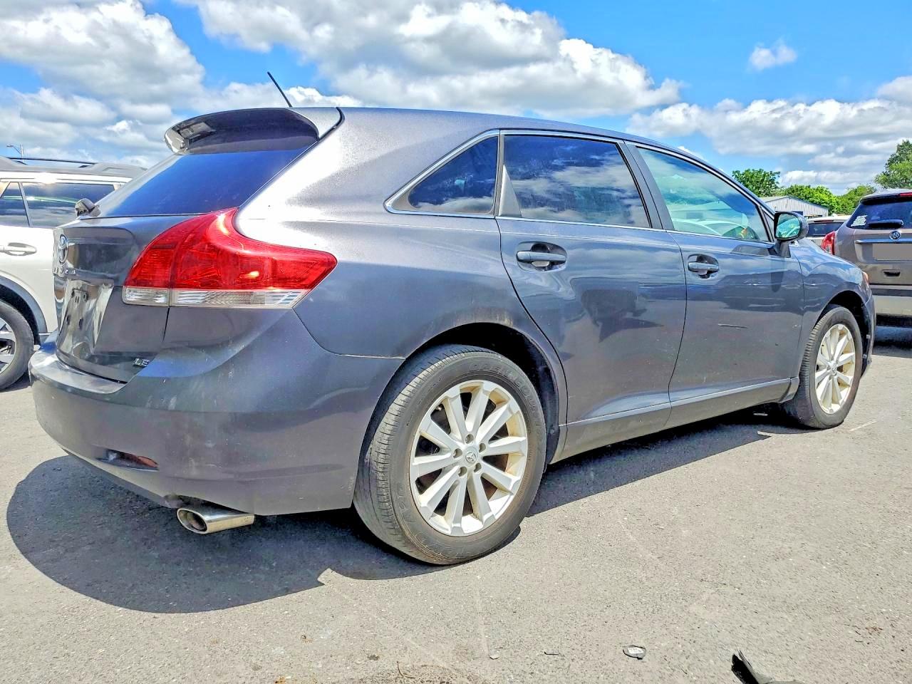 2012 Toyota Venza Le Gray vin: 4T3ZA3BB8CU061083