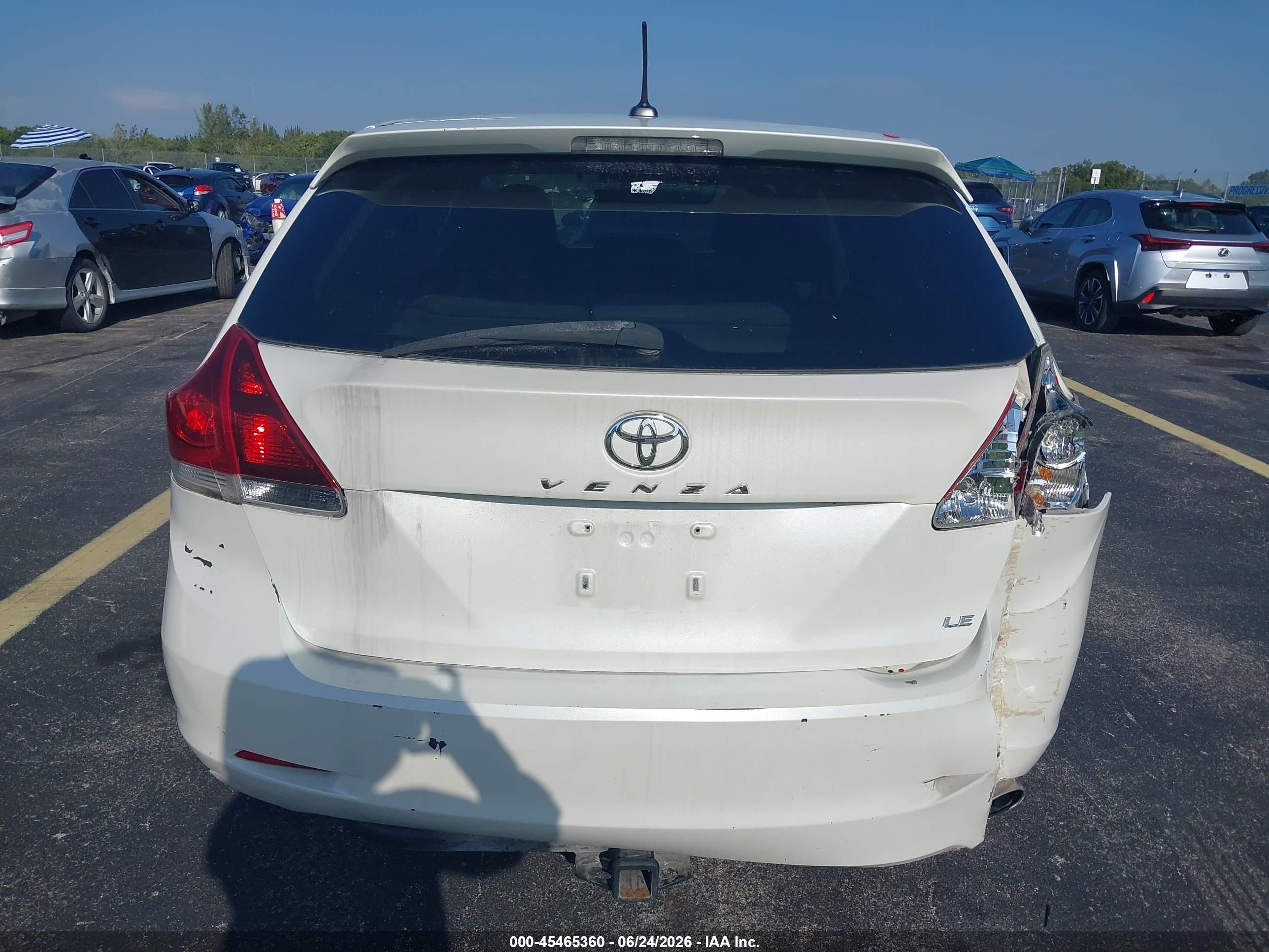2013 Toyota Venza Le White vin: 4T3ZA3BB8DU065670