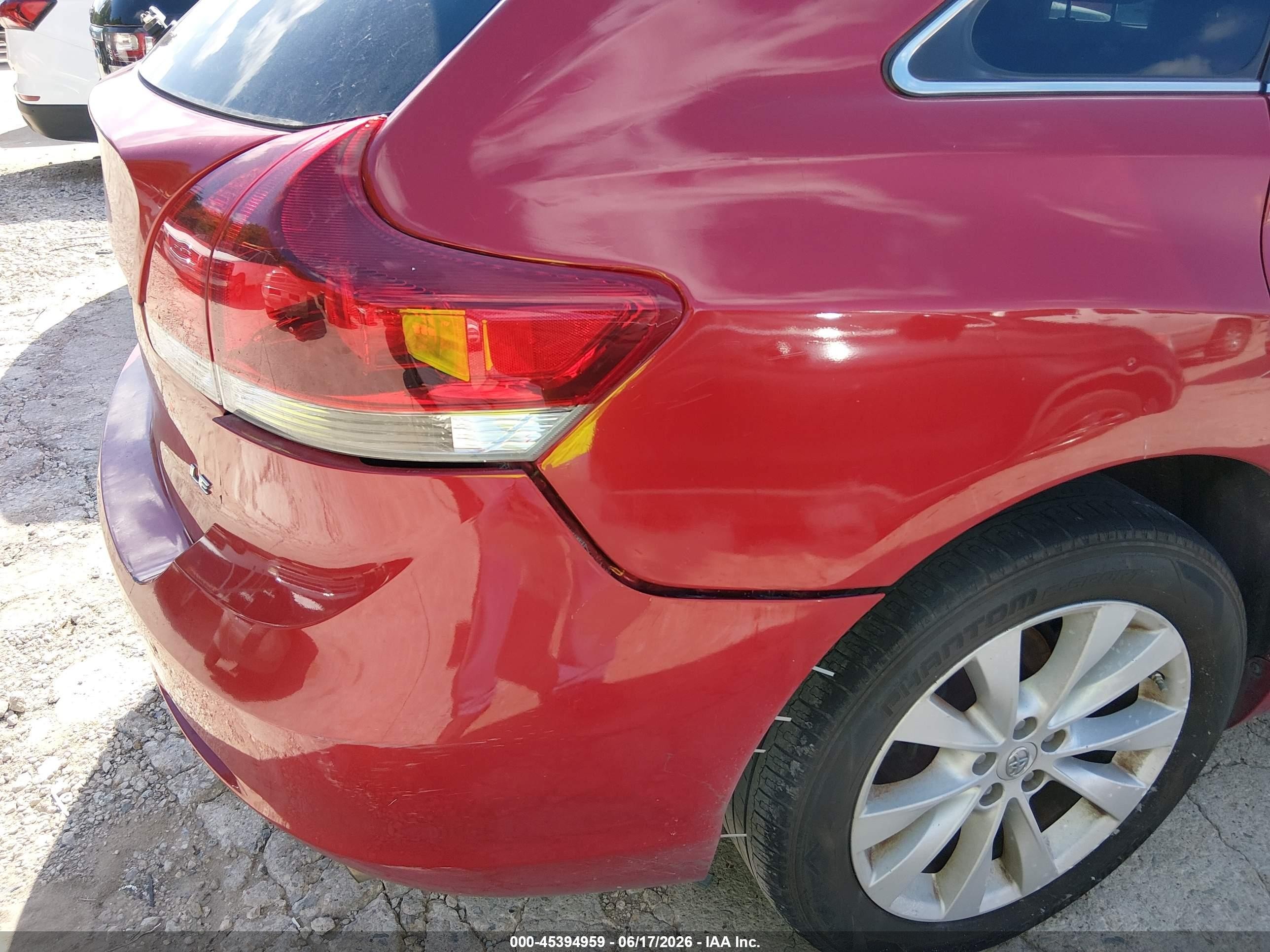 2013 Toyota Venza Le Red vin: 4T3ZA3BB8DU066379