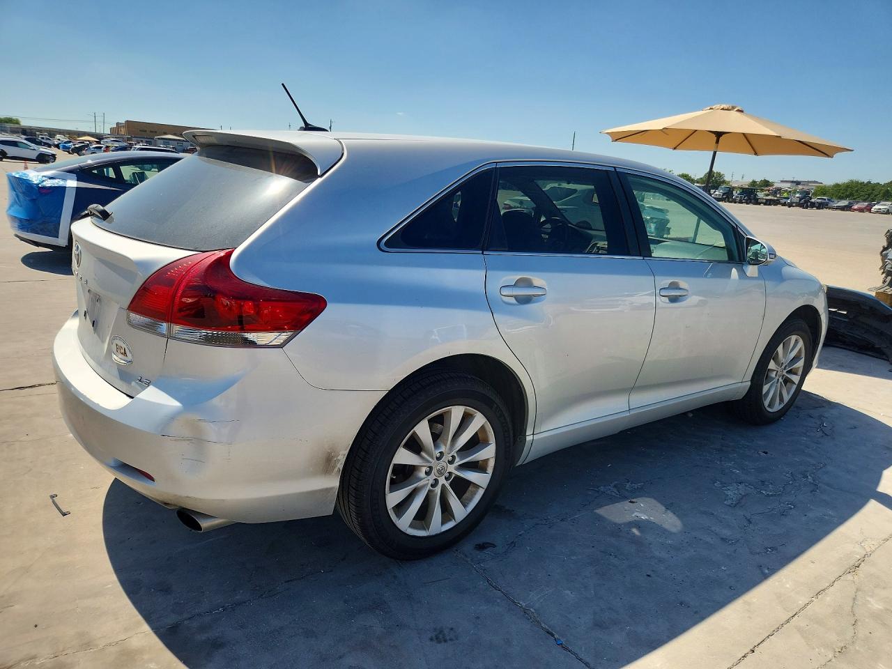 2013 Toyota Venza Le Silver vin: 4T3ZA3BB8DU067841