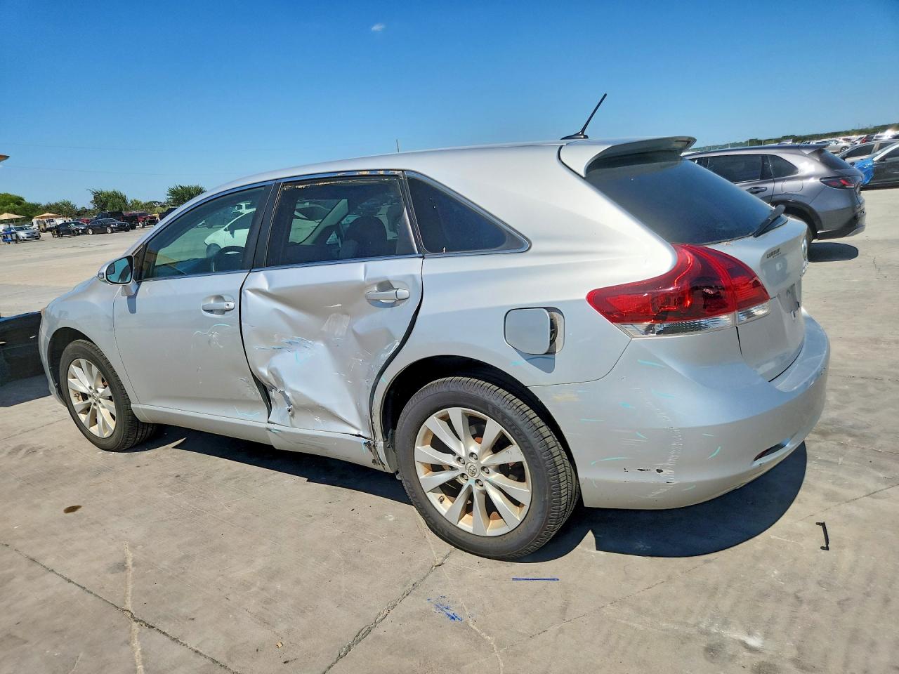 2013 Toyota Venza Le Silver vin: 4T3ZA3BB8DU067841