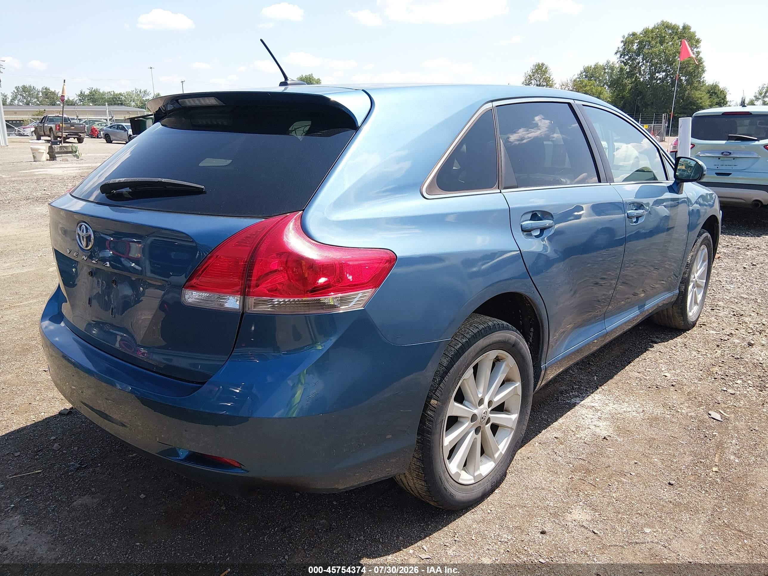 2011 Toyota Venza   Blue vin: 4T3ZA3BB9BU053122