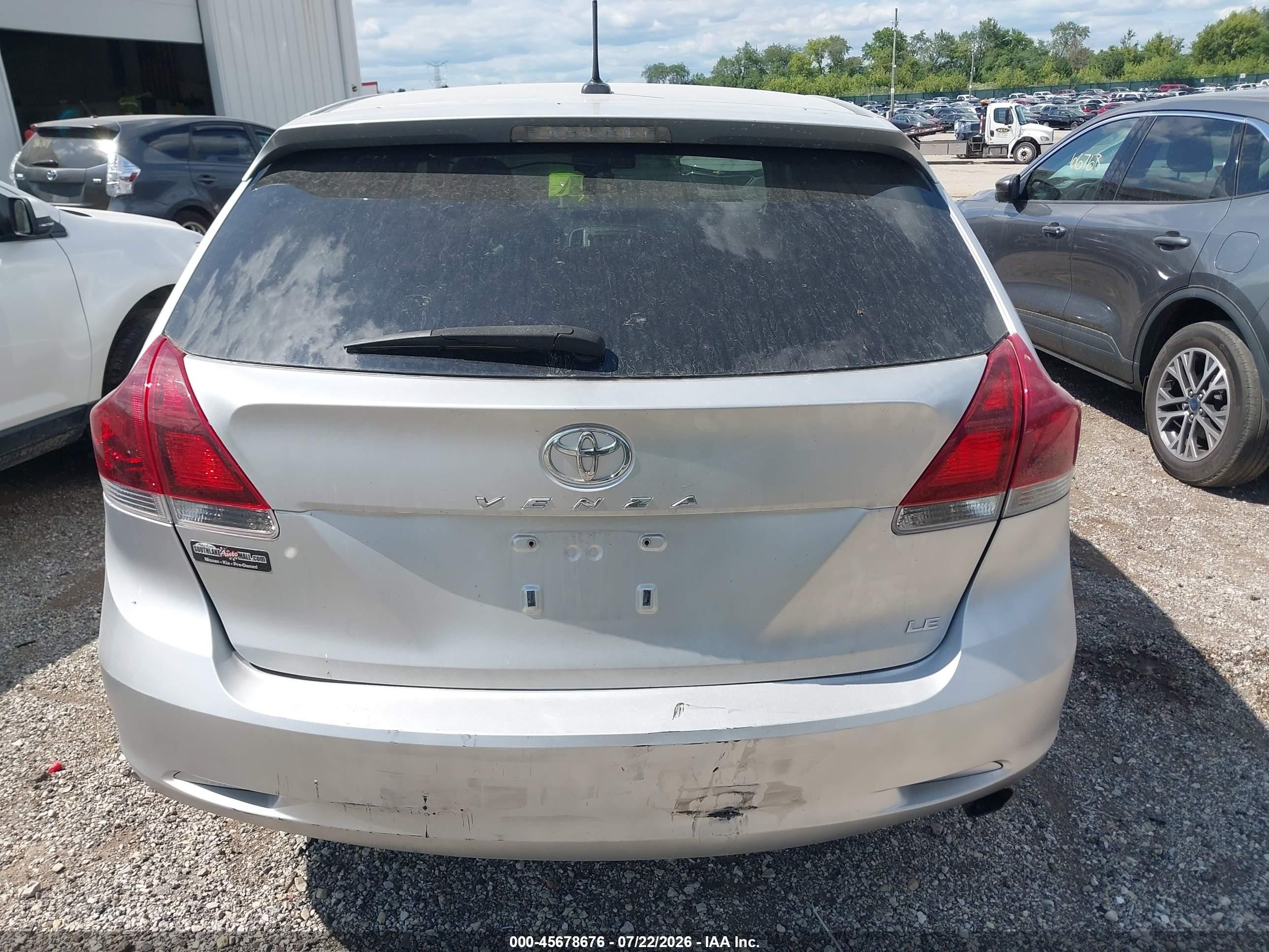 2013 Toyota Venza Le Серебряный vin: 4T3ZA3BB9DU074541