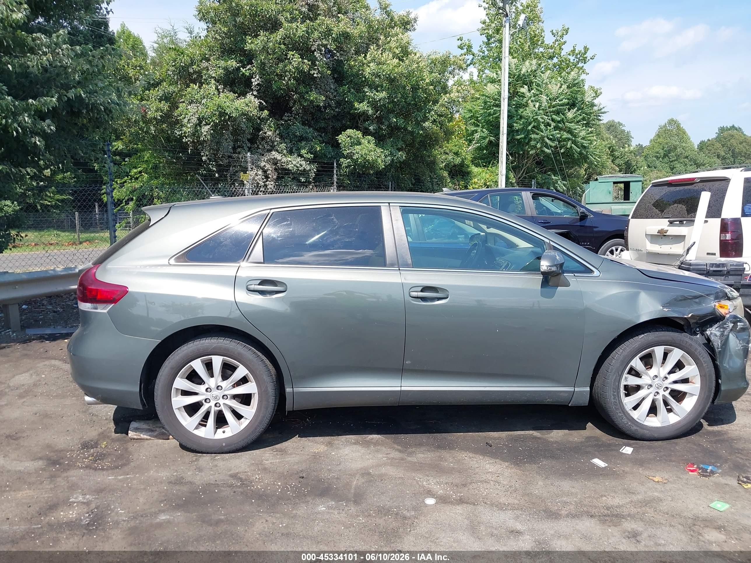 2013 Toyota Venza Le Gray vin: 4T3ZA3BB9DU077617