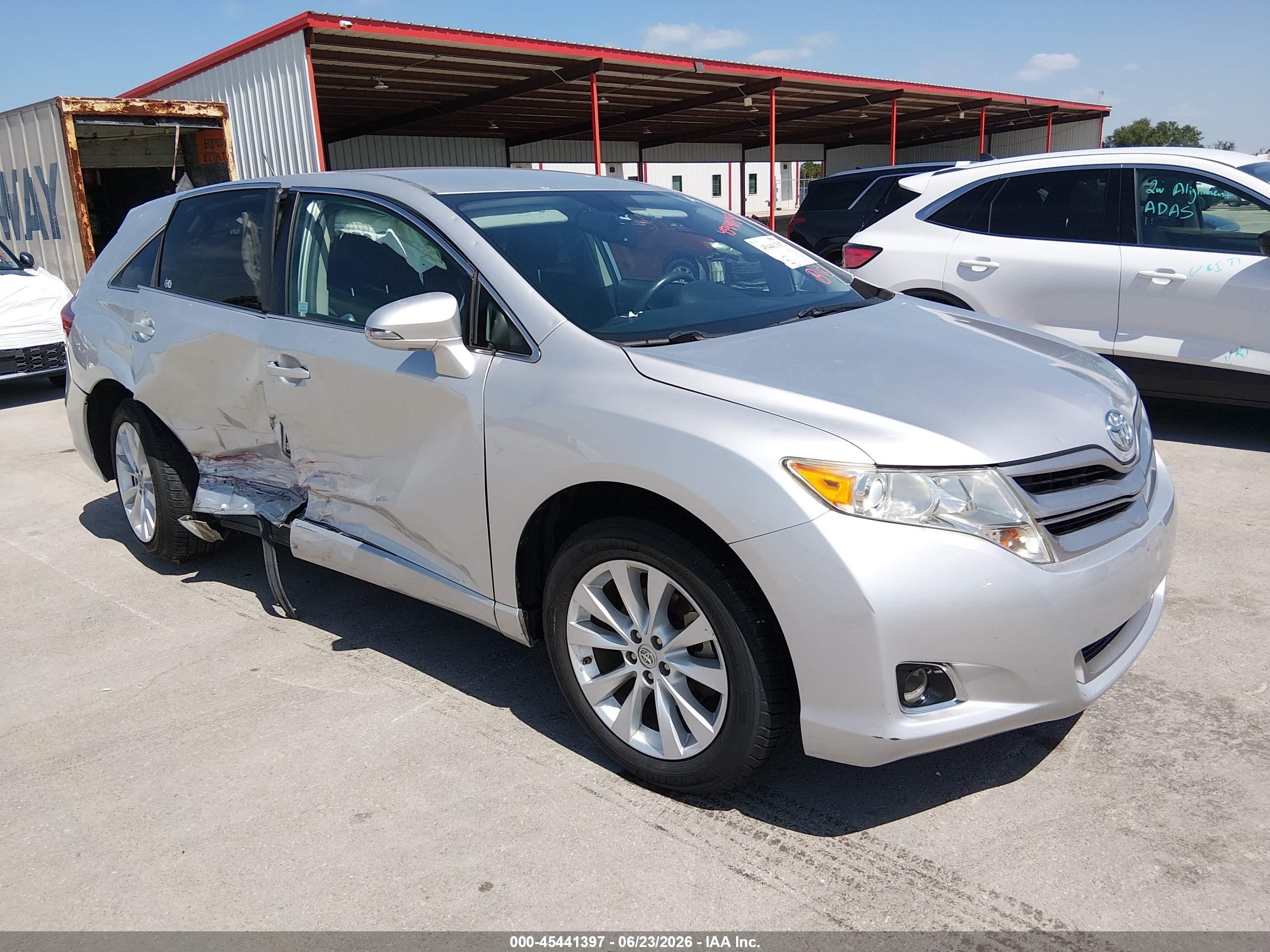 2014 Toyota Venza Le Silver vin: 4T3ZA3BB9EU089008
