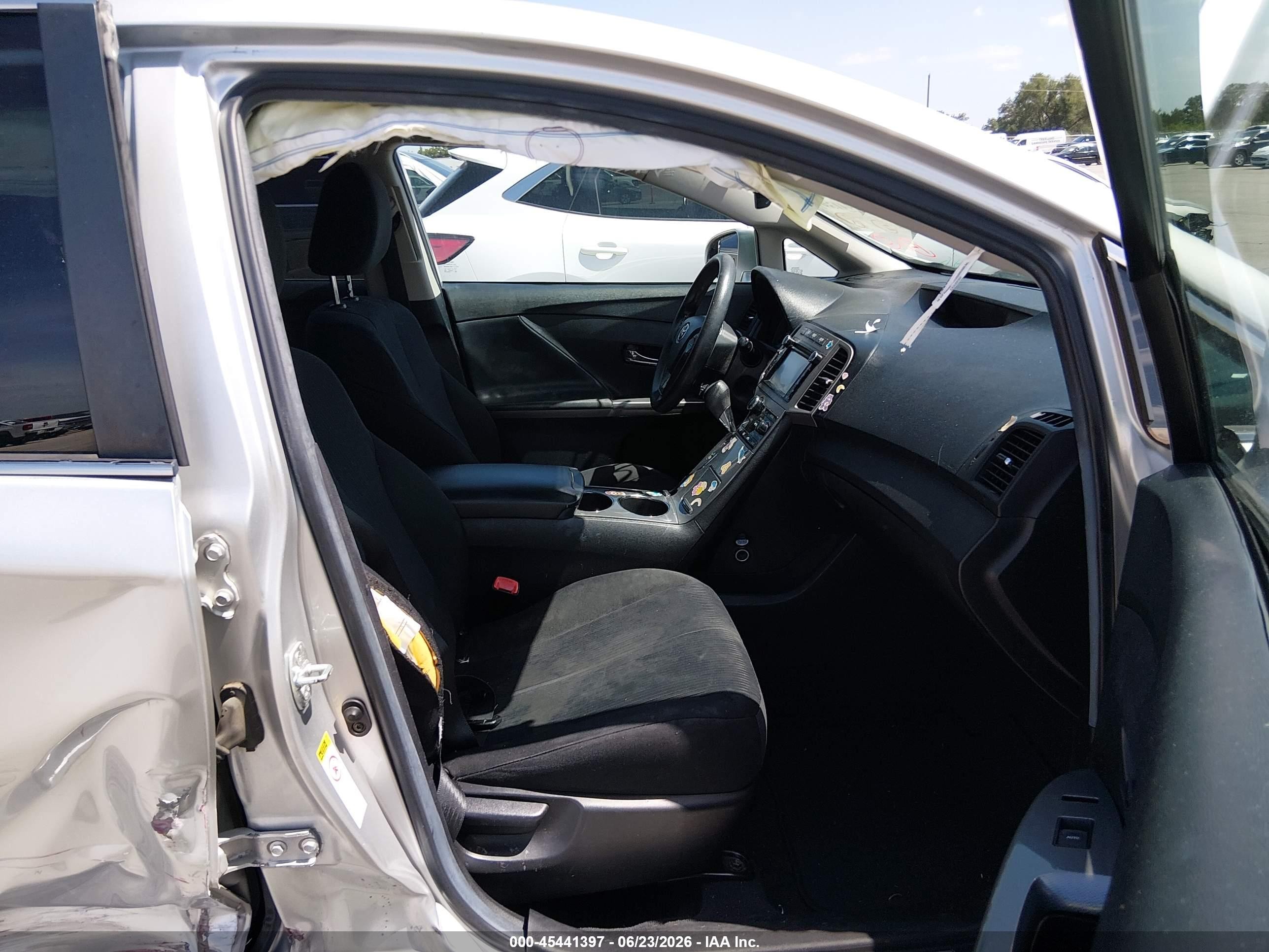 2014 Toyota Venza Le Silver vin: 4T3ZA3BB9EU089008
