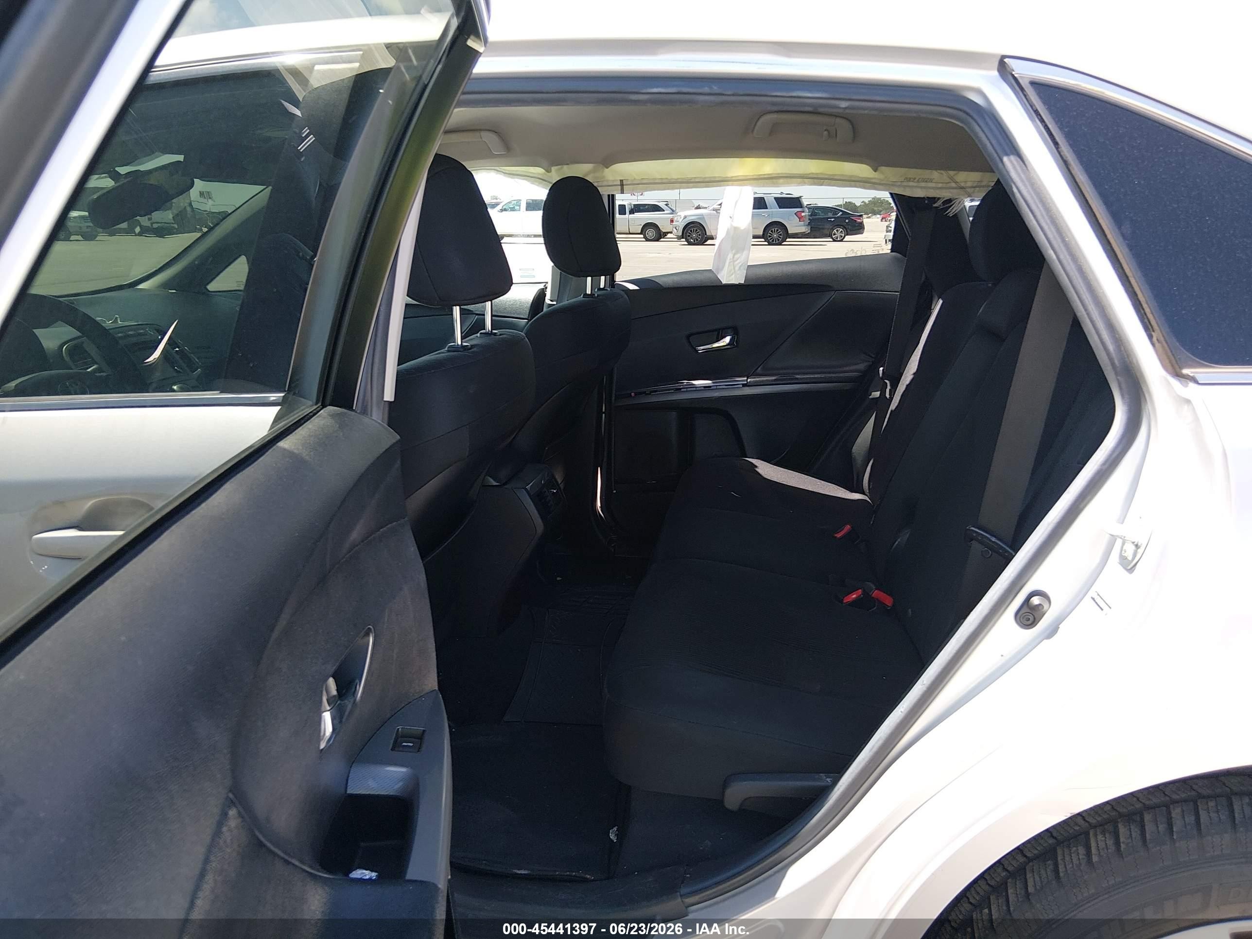 2014 Toyota Venza Le Silver vin: 4T3ZA3BB9EU089008