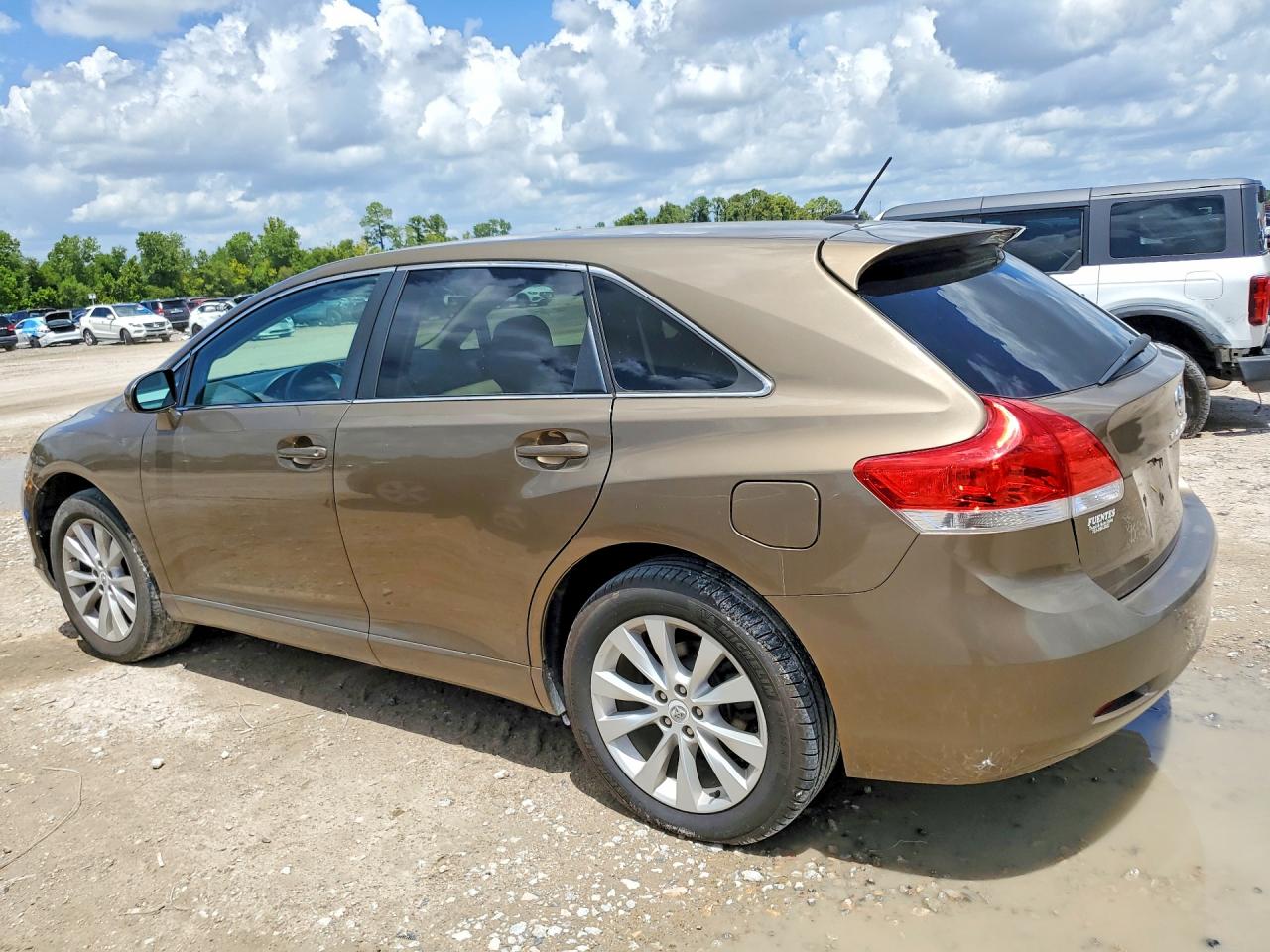 2011 Toyota Venza Fwd 4cyl Желто-коричневый vin: 4T3ZA3BBXBU039732