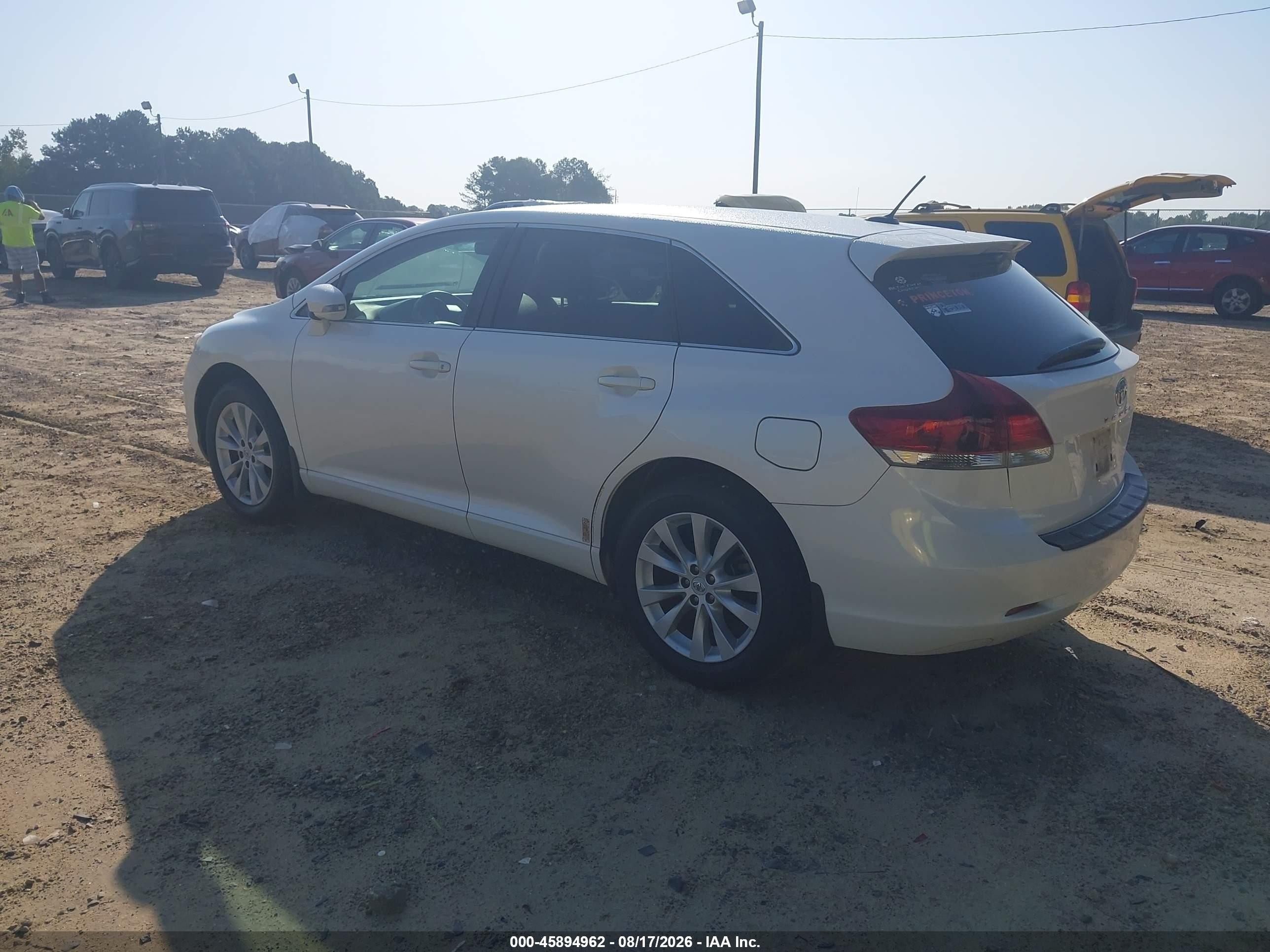2013 Toyota Venza Le White vin: 4T3ZA3BBXDU073088