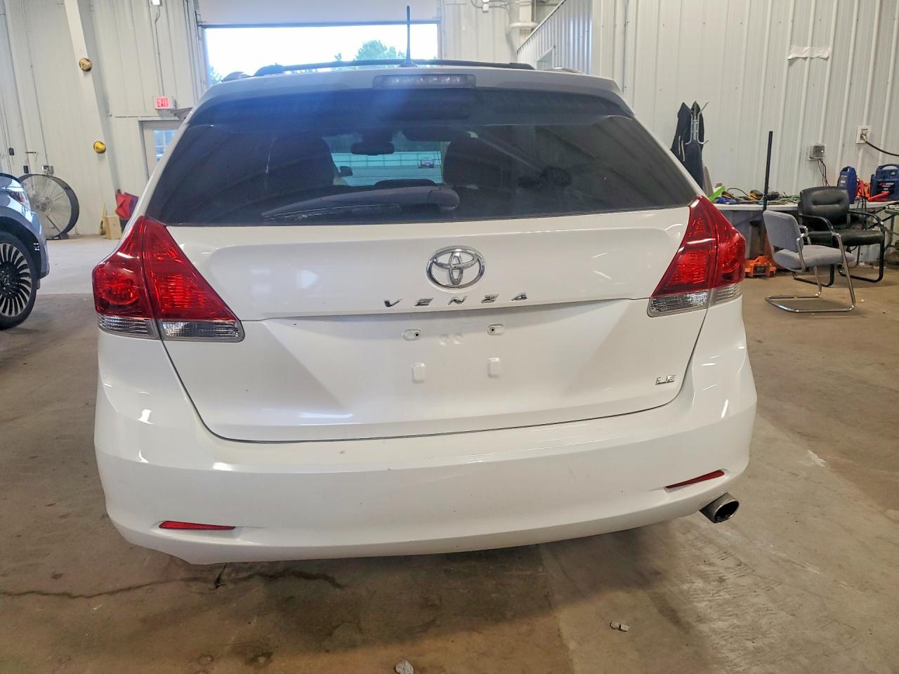 2013 Toyota Venza Le White vin: 4T3ZA3BBXDU073821