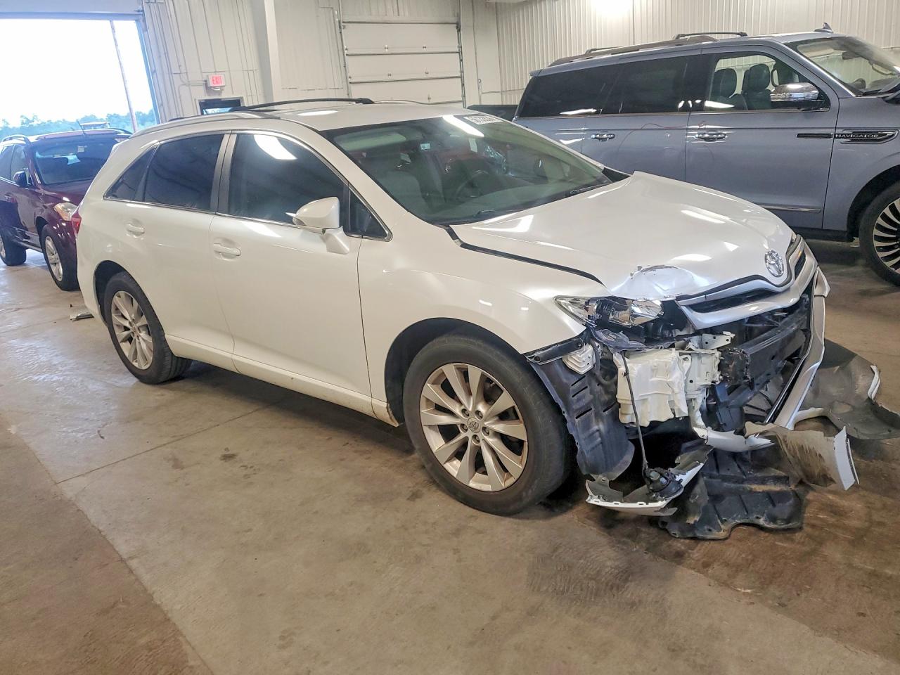 2013 Toyota Venza Le White vin: 4T3ZA3BBXDU073821