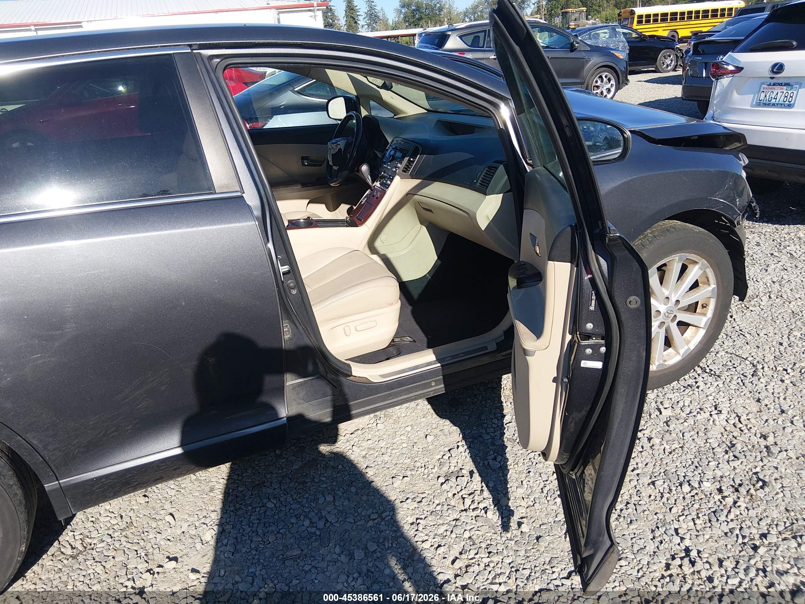 2009 Toyota Venza   Gray vin: 4T3ZE11A09U001602