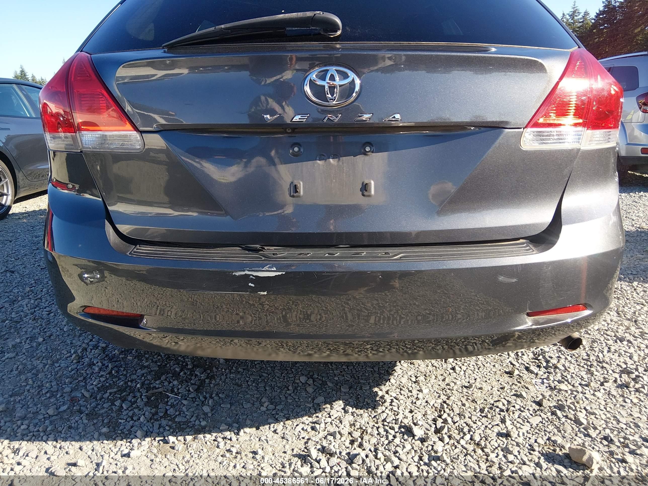 2009 Toyota Venza   Gray vin: 4T3ZE11A09U001602