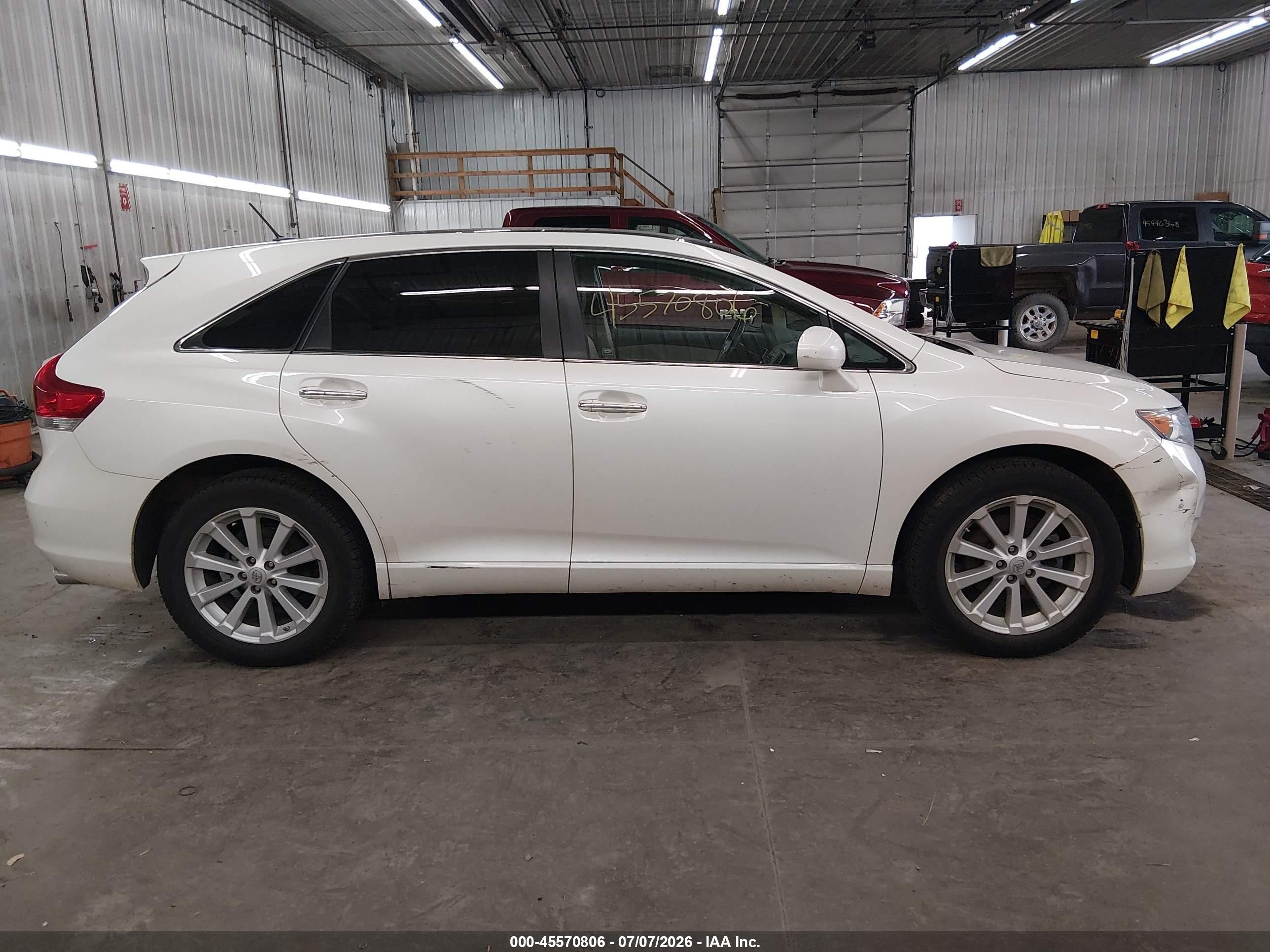 2009 Toyota Venza   White vin: 4T3ZE11A09U006766