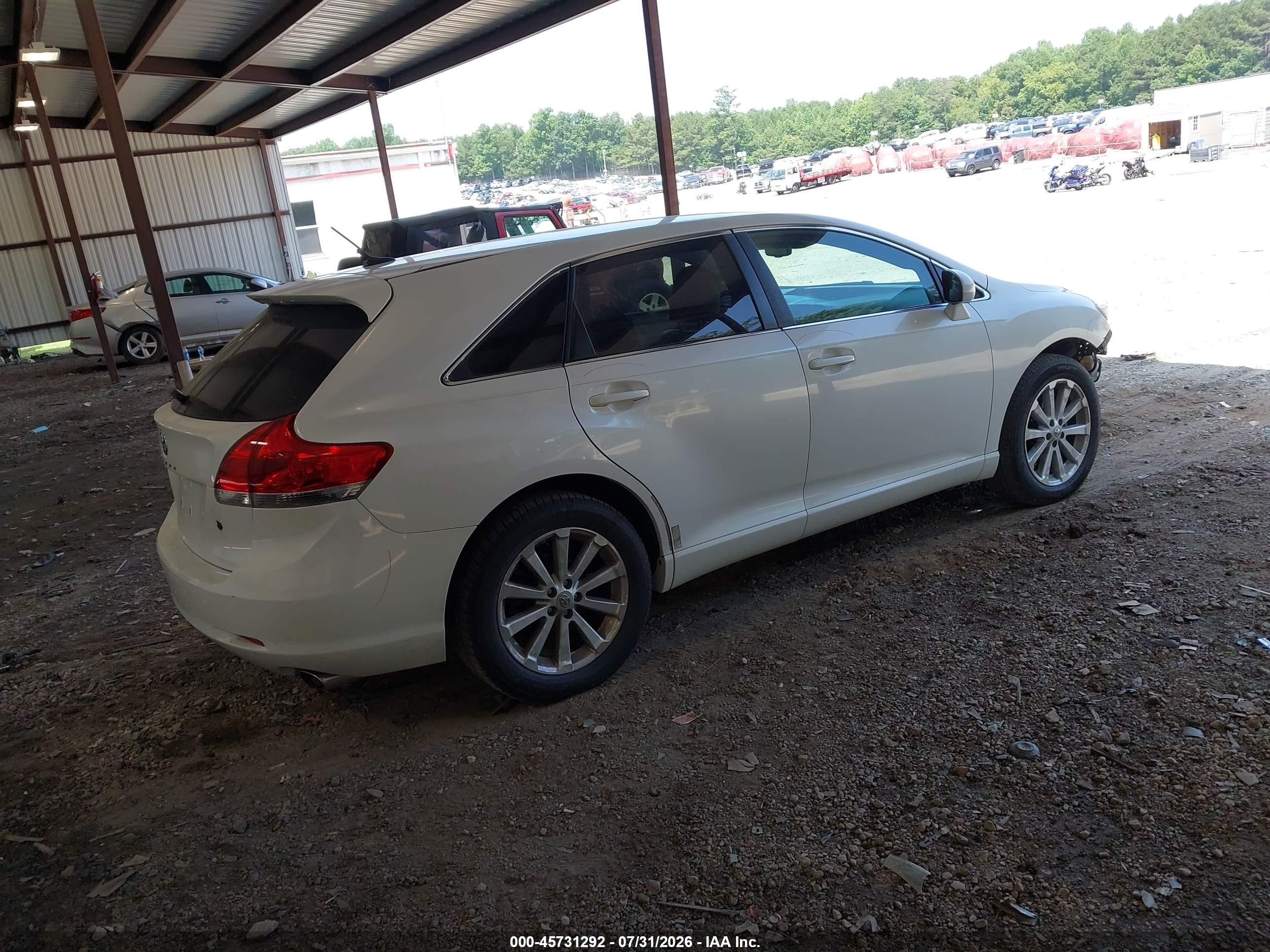 2009 Toyota Venza   White vin: 4T3ZE11A39U007281