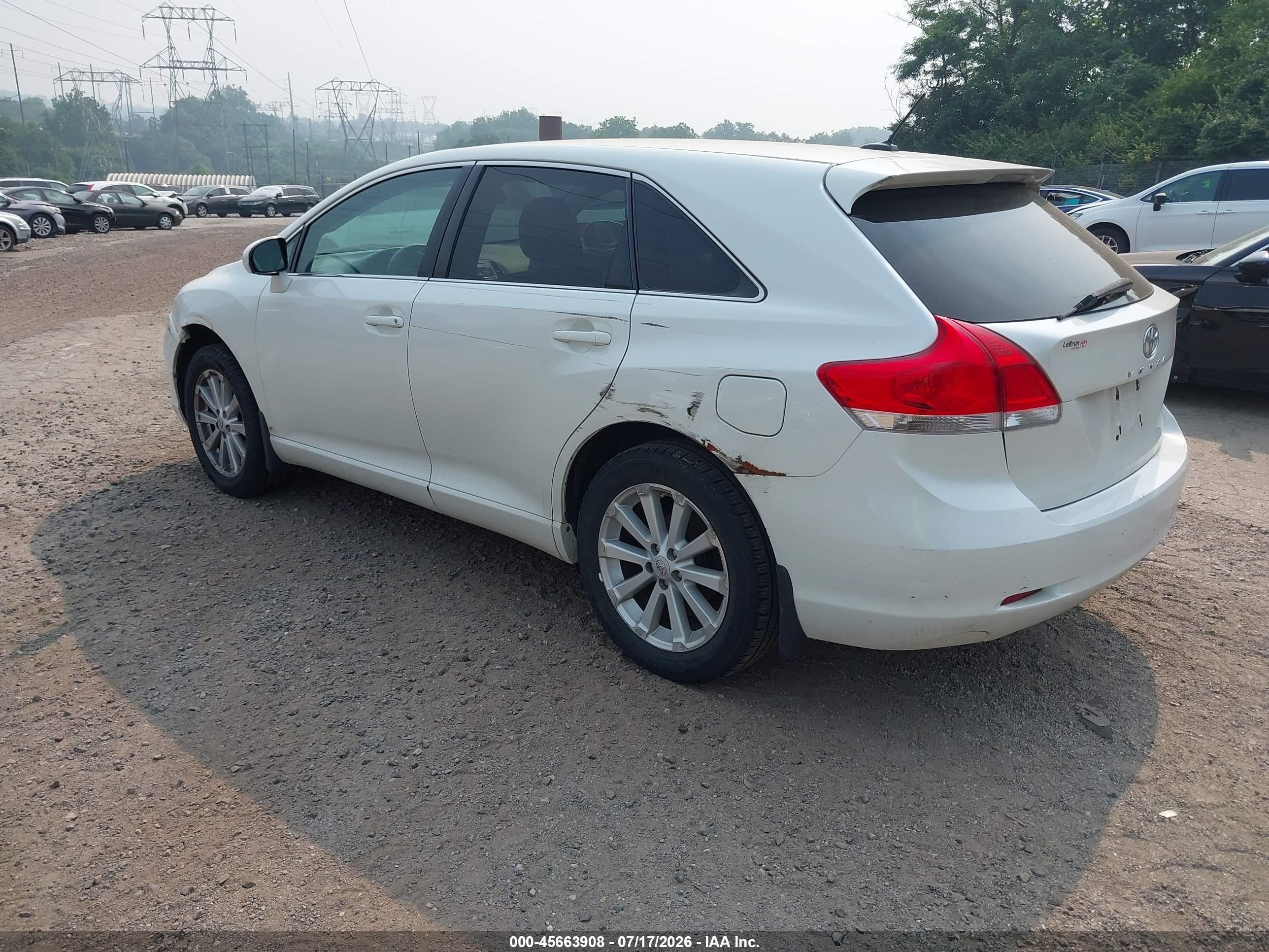 2009 Toyota Venza   White vin: 4T3ZE11A49U016572