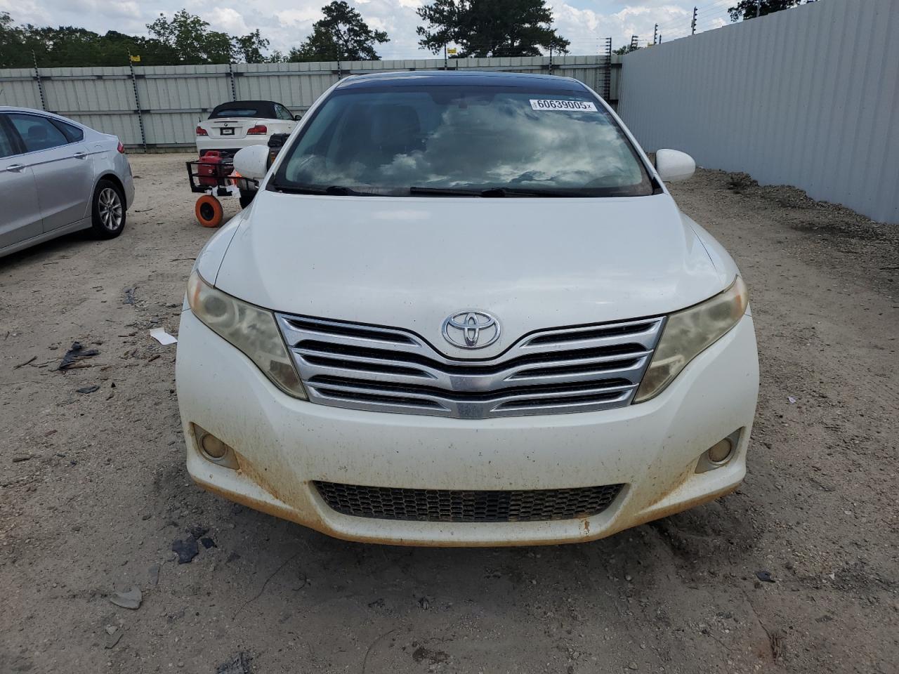 2009 Toyota Venza White vin: 4T3ZE11A69U014628