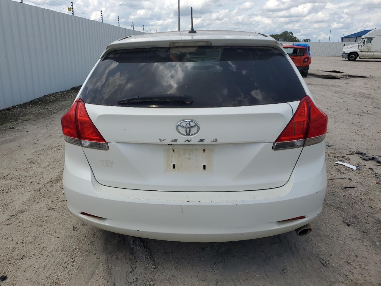 2009 Toyota Venza White vin: 4T3ZE11A69U014628