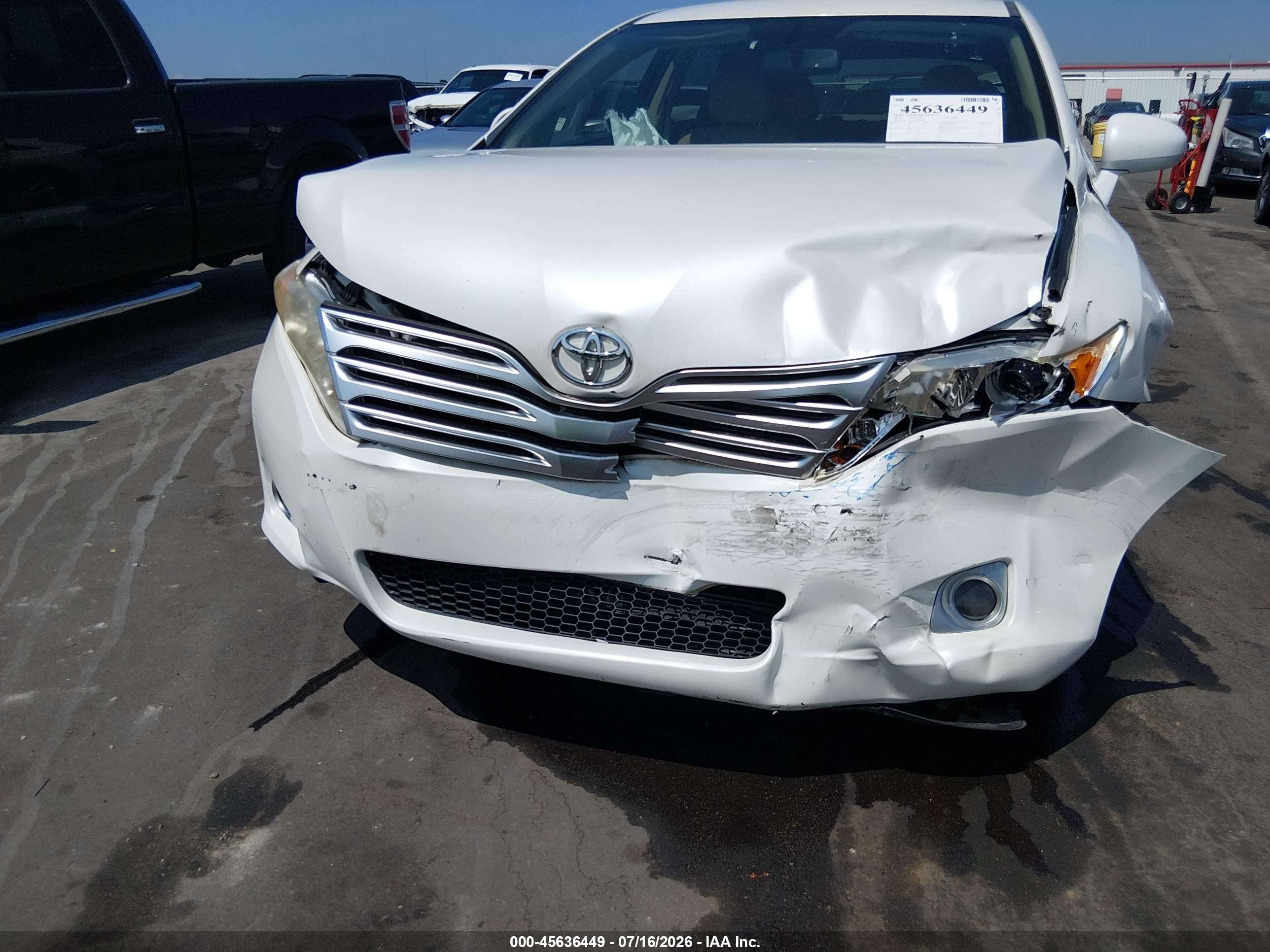 2009 Toyota Venza   White vin: 4T3ZE11AX9U018682