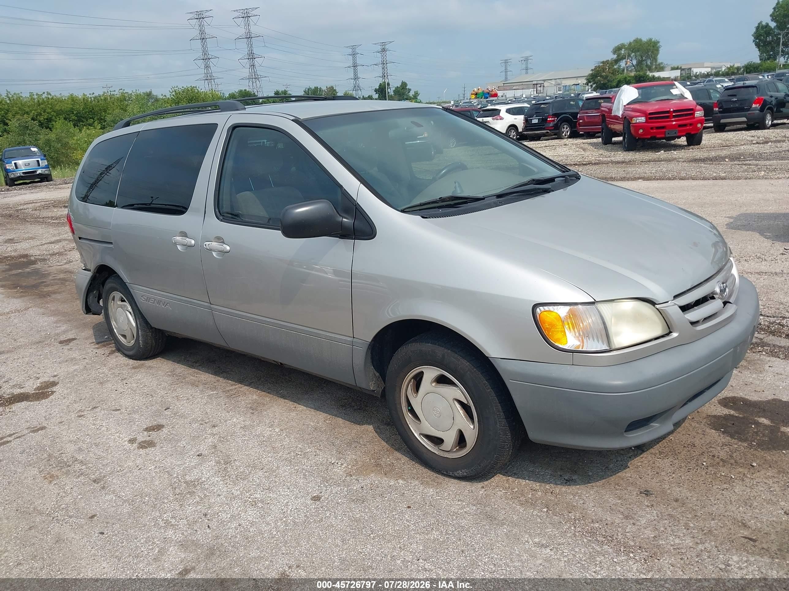 2001 Toyota Sienna Le Silver vin: 4T3ZF13C01U383713