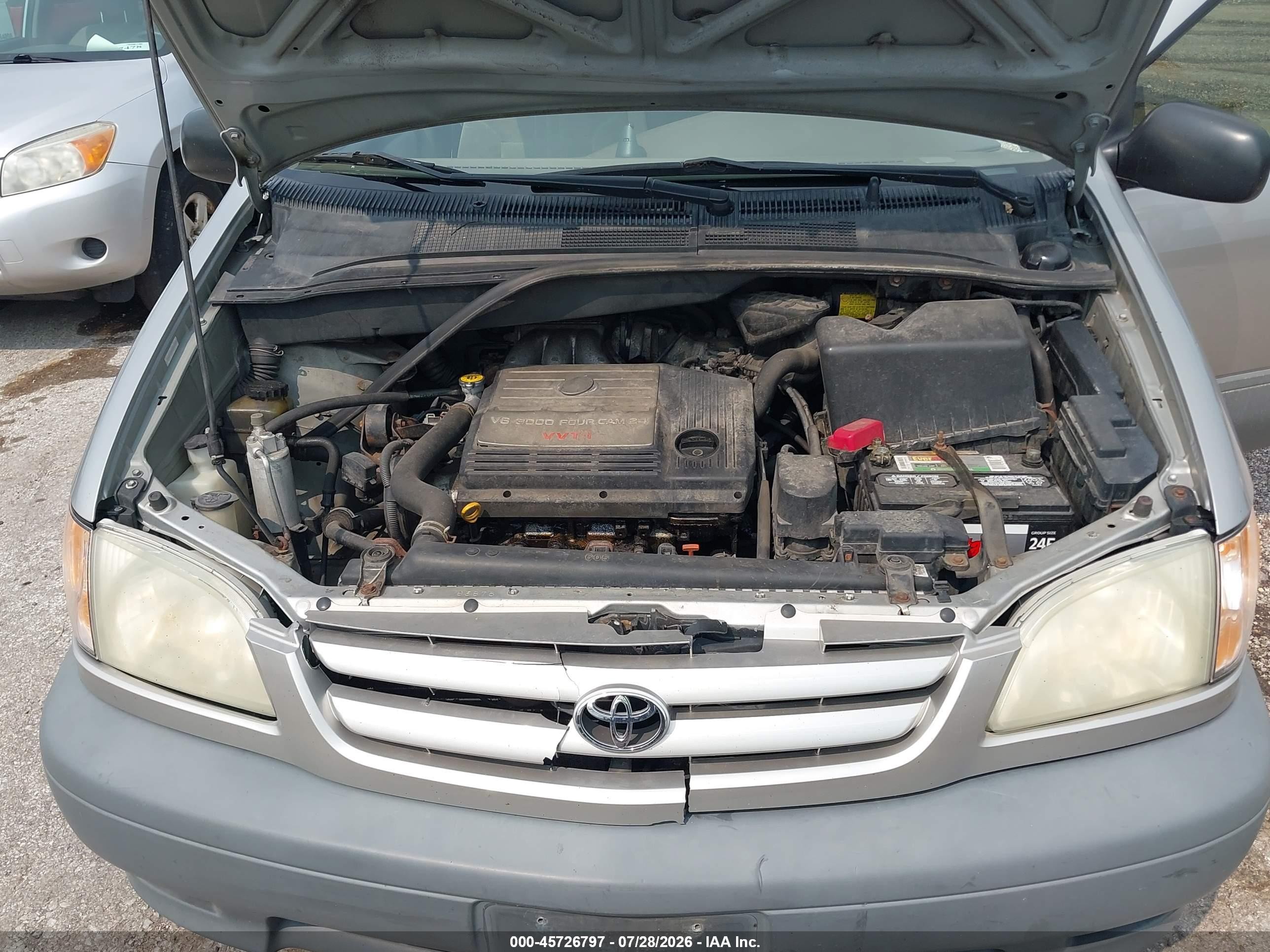 2001 Toyota Sienna Le Silver vin: 4T3ZF13C01U383713
