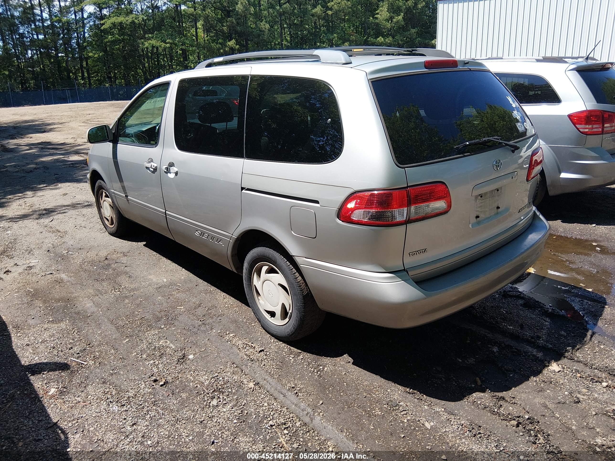 2002 Toyota Sienna Xle Silver vin: 4T3ZF13C02U434466