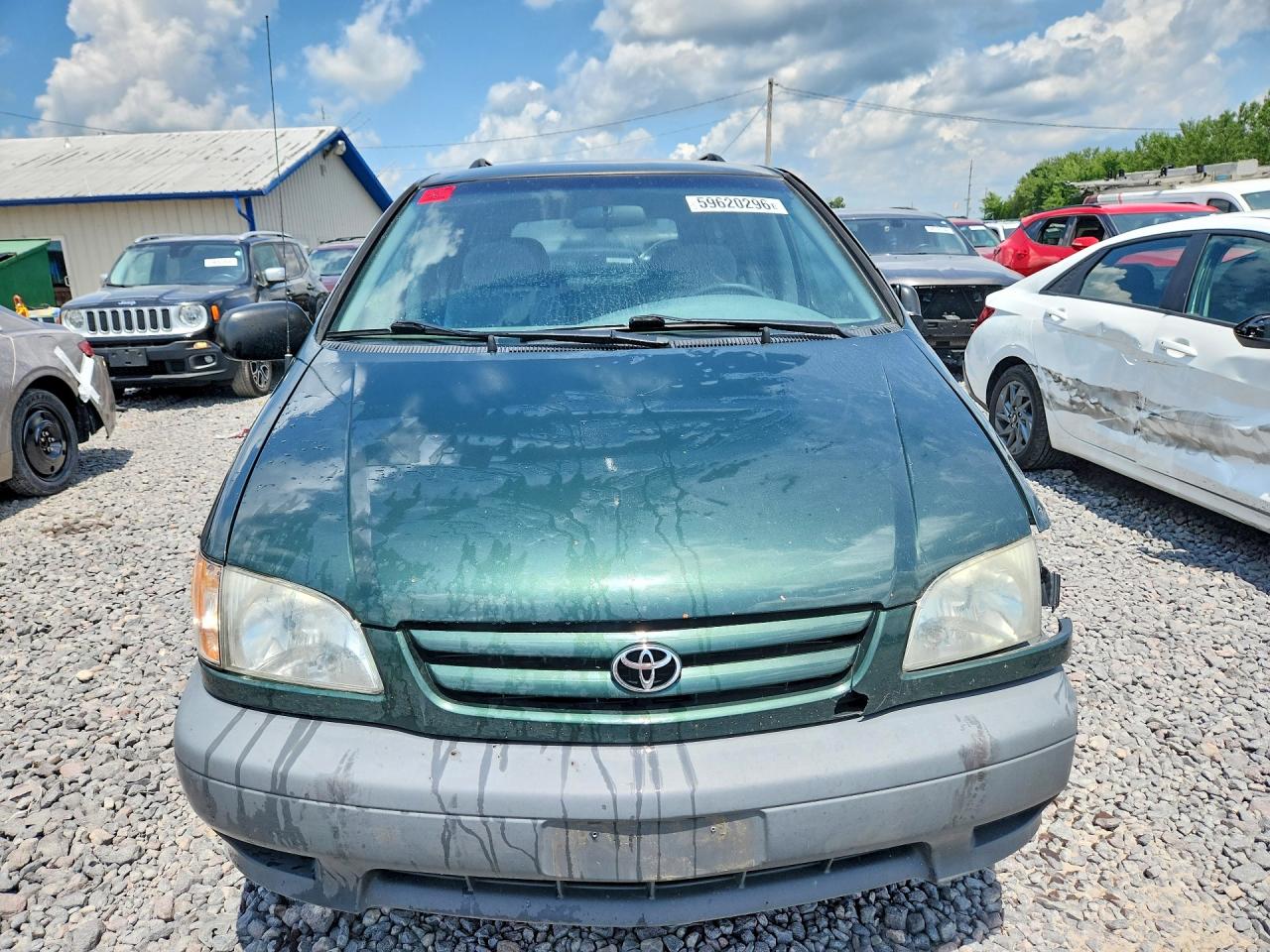 2002 Toyota Sienna Le Green vin: 4T3ZF13C02U472621