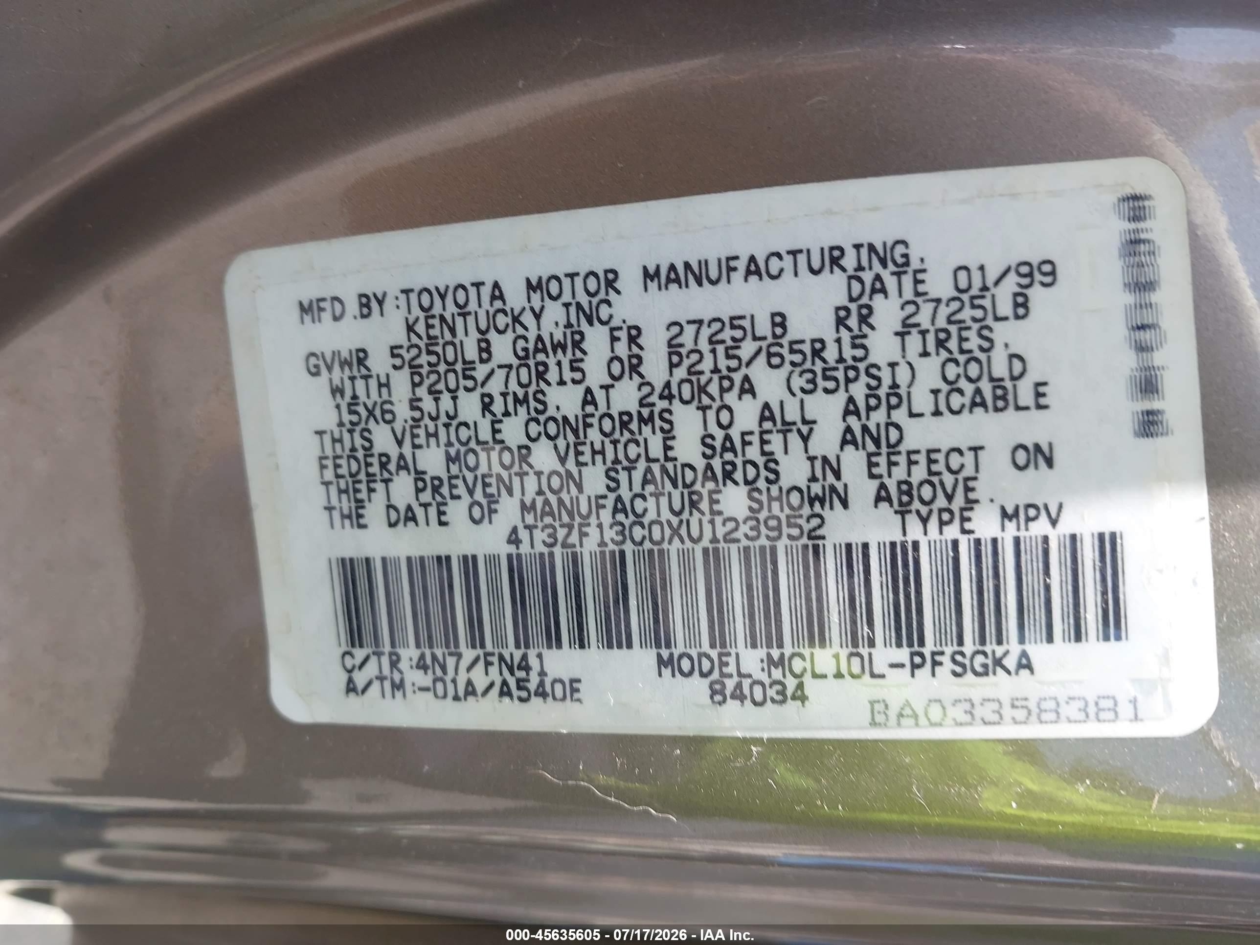 1999 Toyota Sienna Le Gold vin: 4T3ZF13C0XU123952
