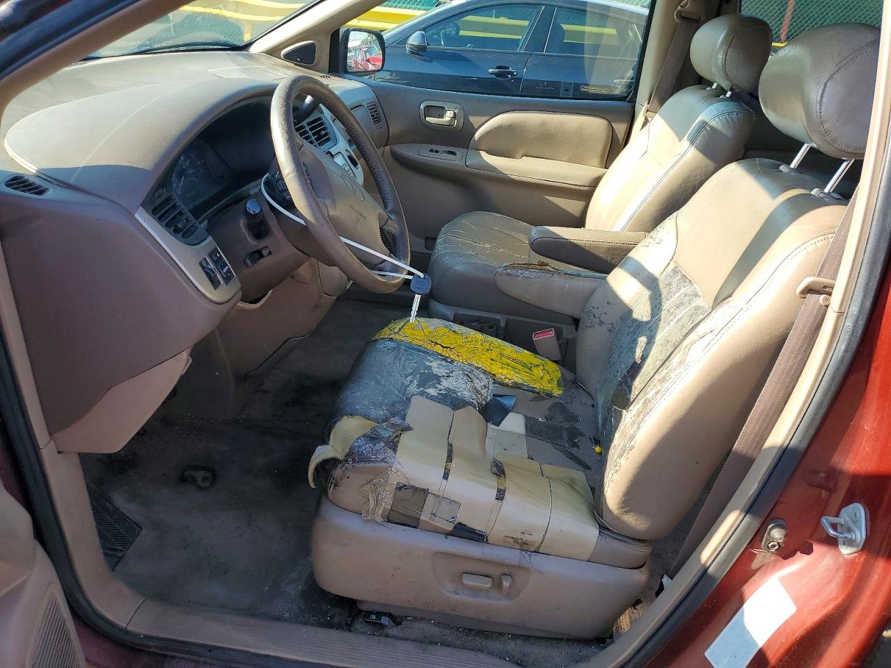 2001 Toyota Sienna Xle Burgundy vin: 4T3ZF13C11U401524