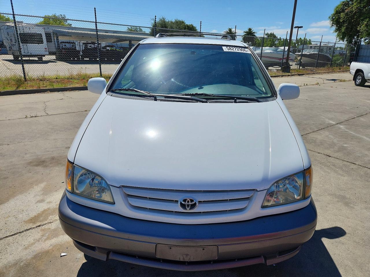 2001 Toyota Sienna Xle Белый vin: 4T3ZF13C11U401734