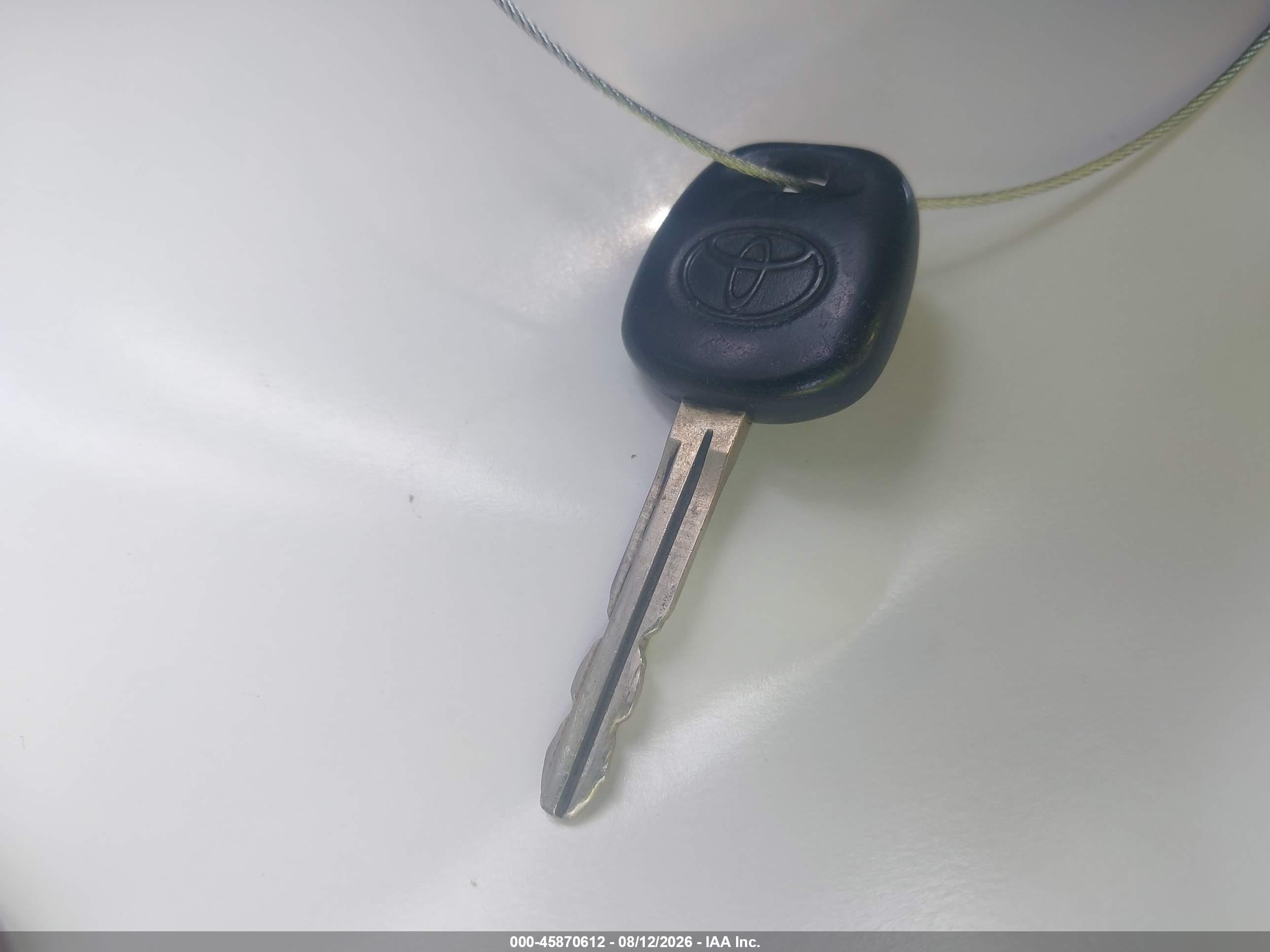 2000 Toyota Sienna Xle Серый vin: 4T3ZF13C1YU188164